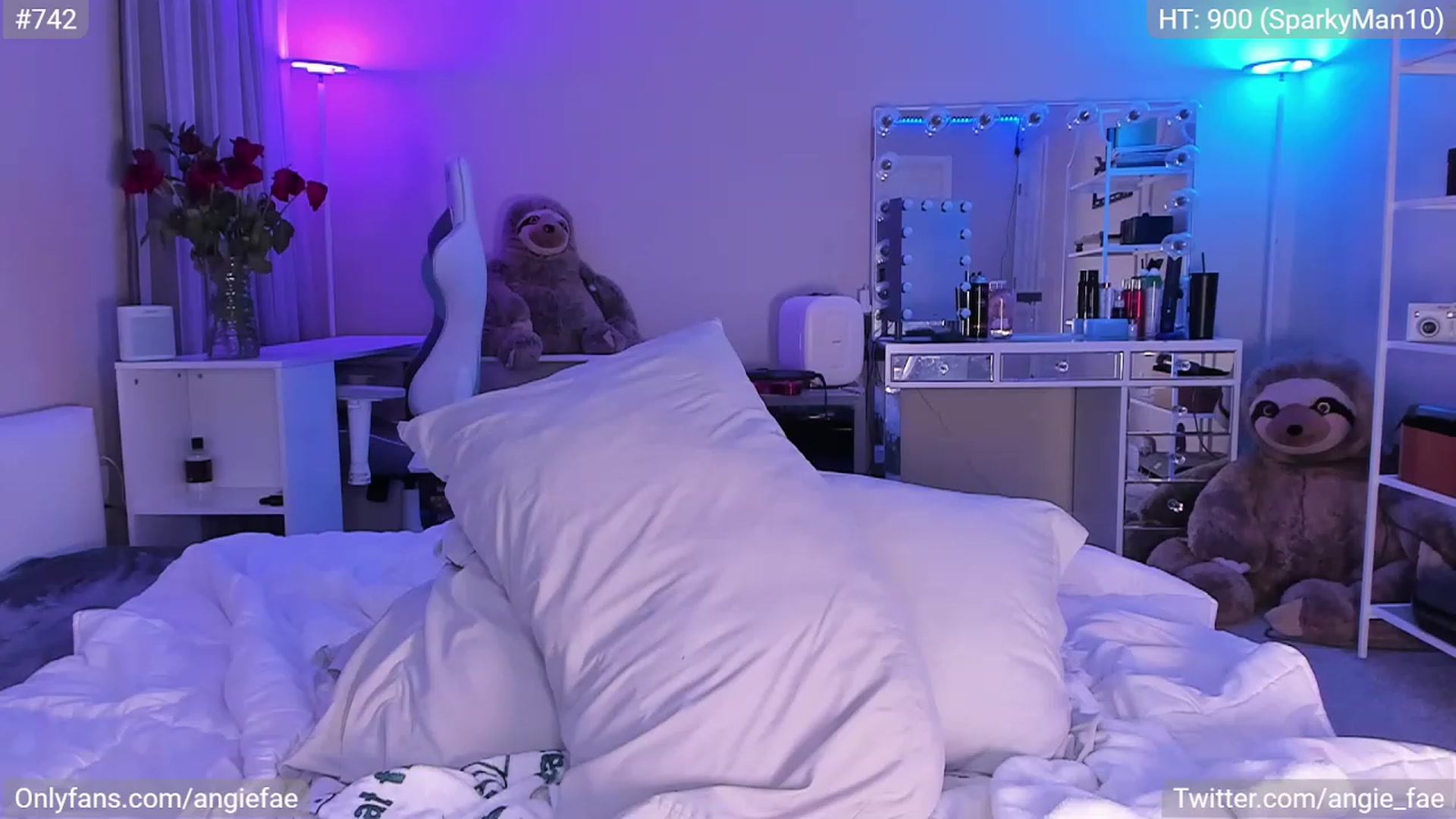Gallery image thumbnail from AngieFae's myfreecams stream on, 03/01/2023, 04:33 image 16 of 20