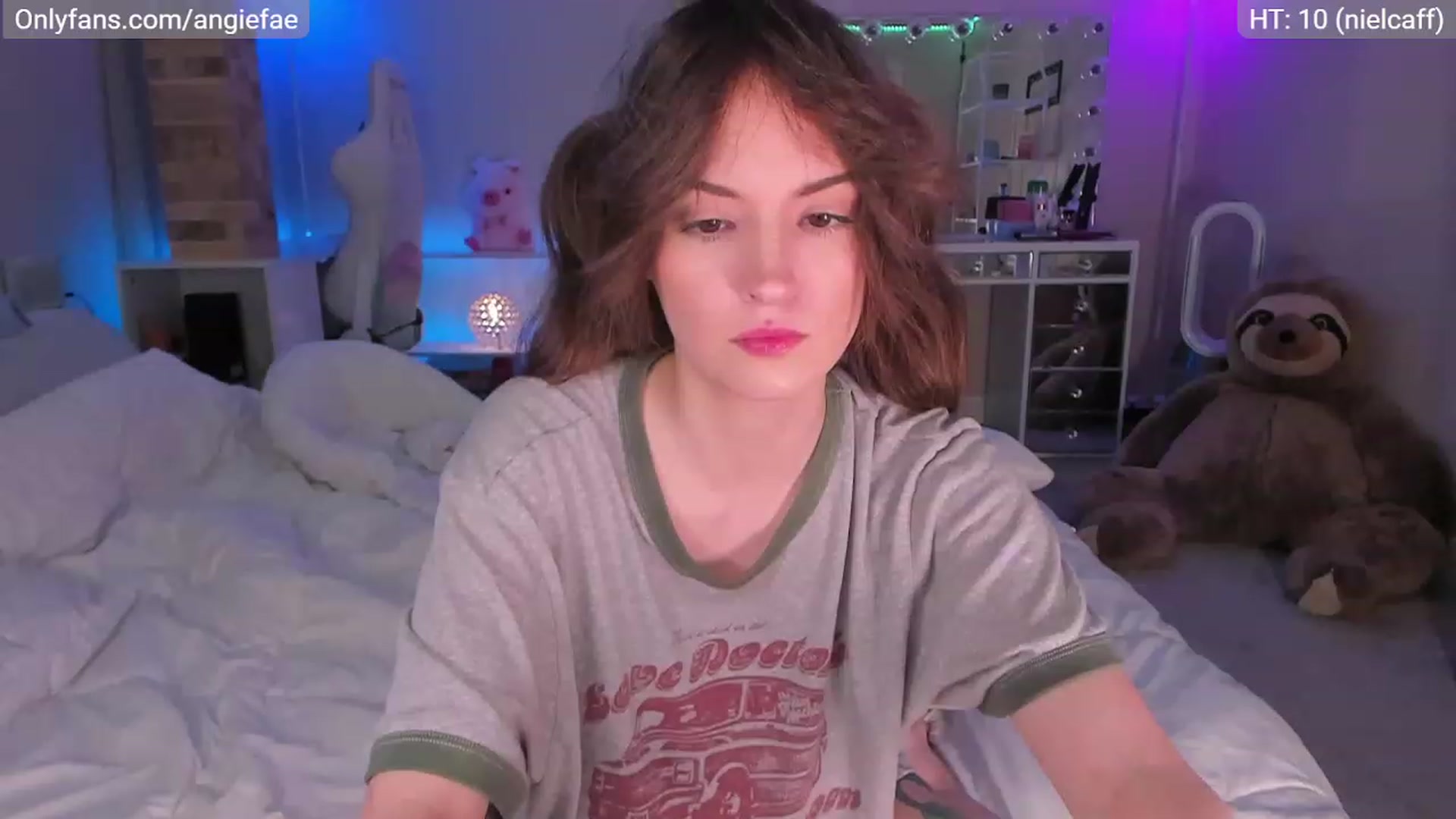 Gallery image thumbnail from AngieFae's myfreecams stream on, 03/12/2023, 10:09 image 7 of 20