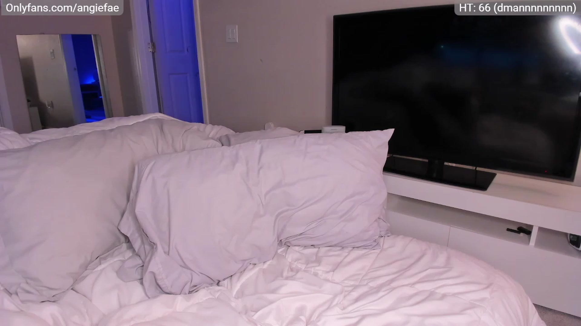 Gallery image thumbnail from AngieFae's myfreecams stream on, 03/18/2023, 11:05 image 1 of 20