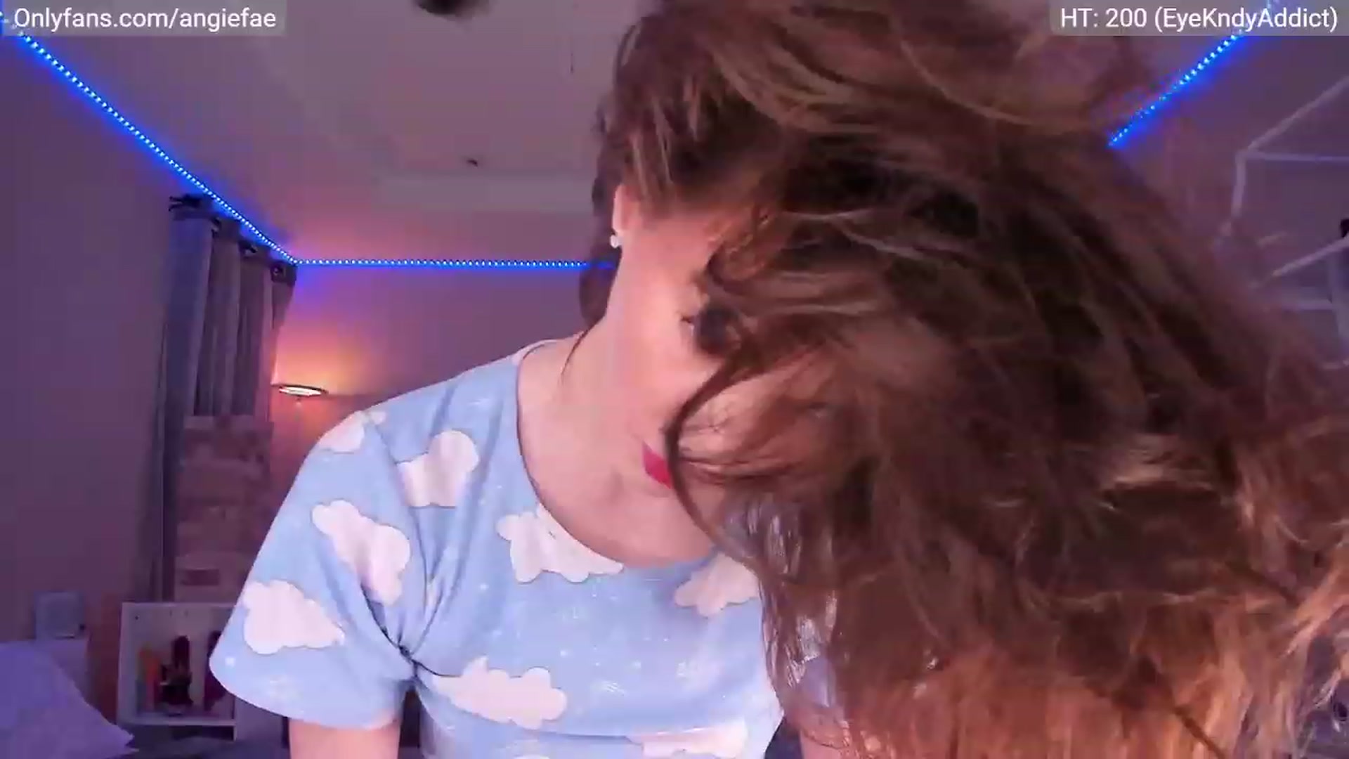 Gallery image thumbnail from AngieFae's myfreecams stream on, 03/28/2023, 06:43 image 14 of 20