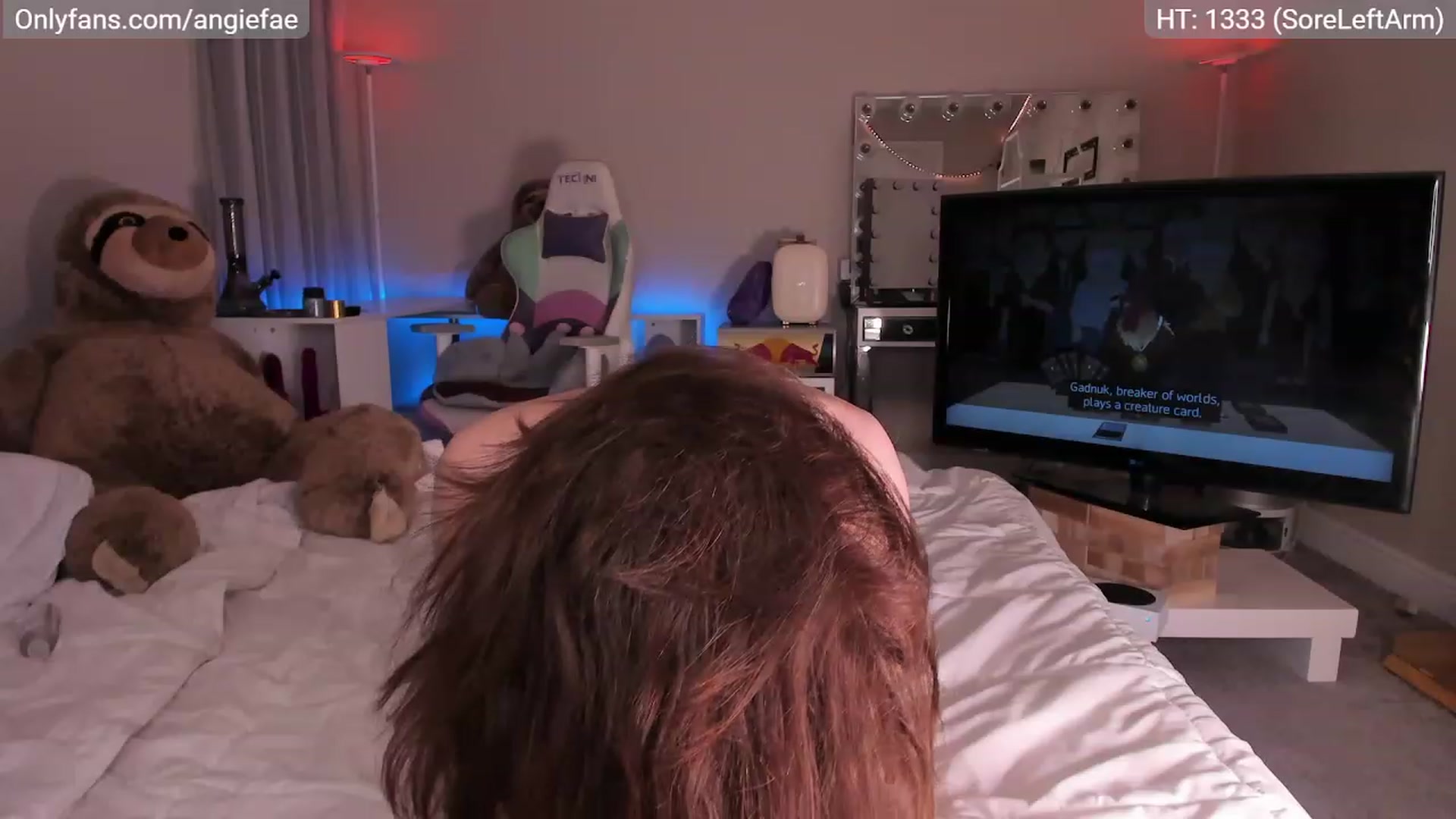 Gallery image thumbnail from AngieFae's myfreecams stream on, 03/31/2023, 08:59 image 13 of 20