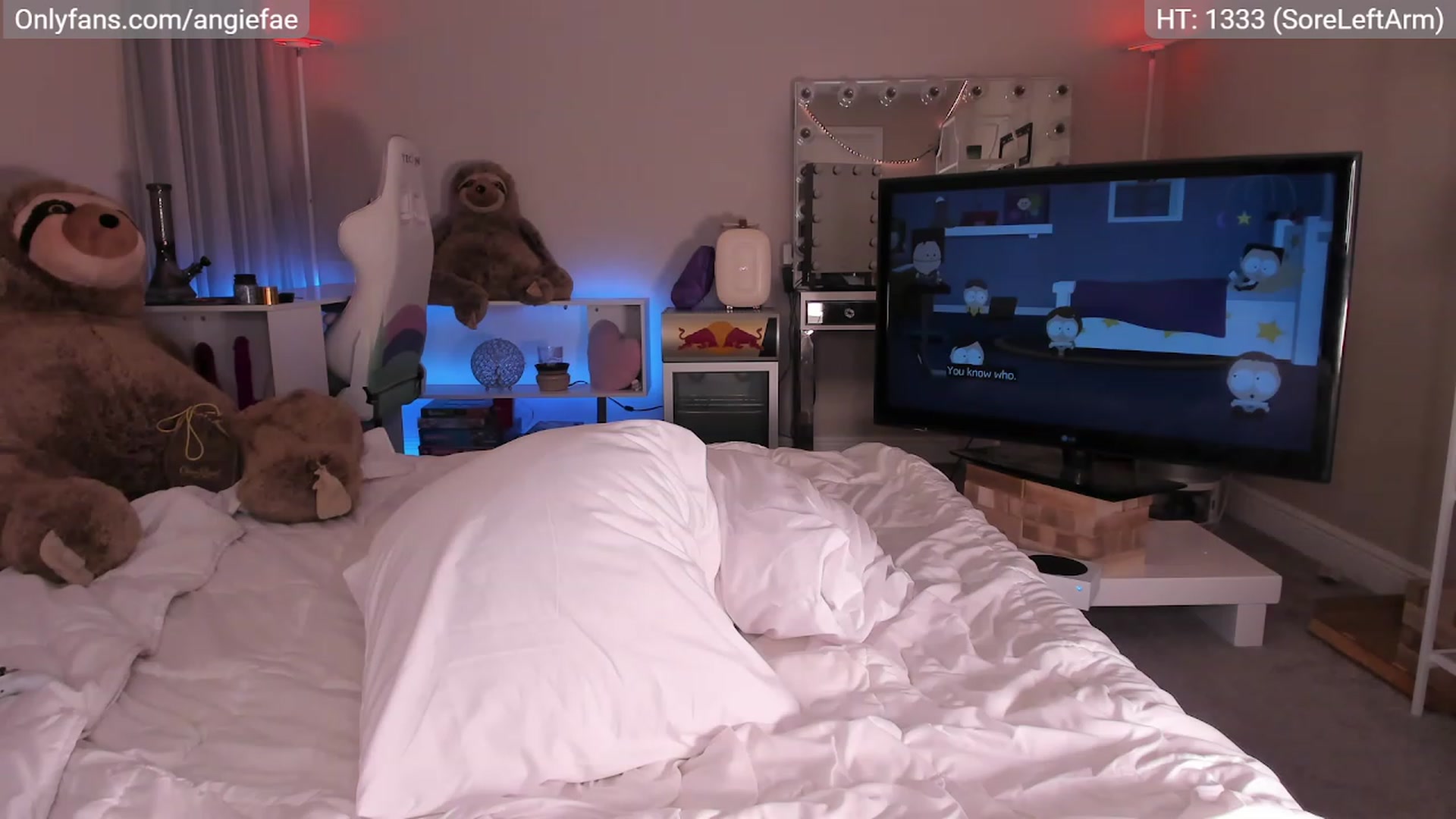 Gallery image thumbnail from AngieFae's myfreecams stream on, 03/31/2023, 08:59 image 20 of 20