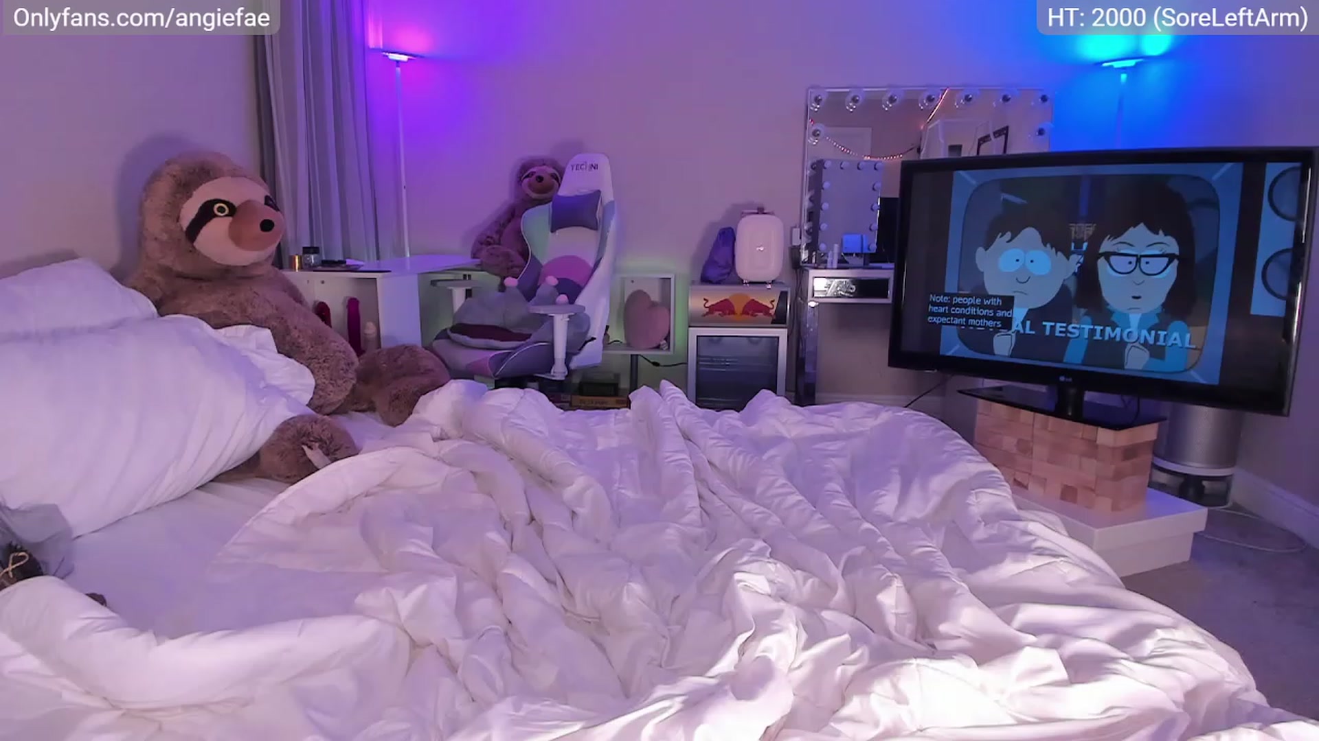 Gallery image thumbnail from AngieFae's myfreecams stream on, 04/04/2023, 10:01 image 7 of 20