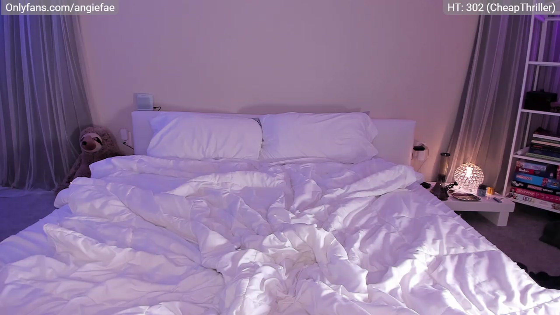 Gallery image thumbnail from AngieFae's myfreecams stream on, 04/17/2023, 01:44 image 16 of 20