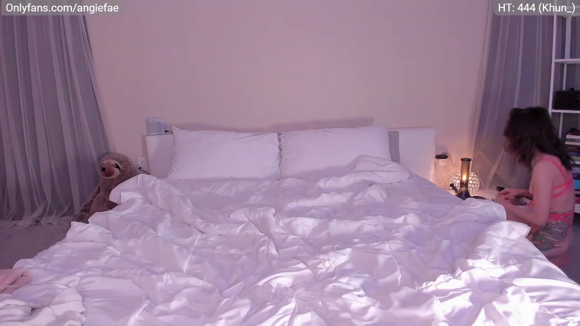 Gallery image thumbnail from AngieFae's myfreecams stream on, 04/20/2023, 04:07 image 9 of 20