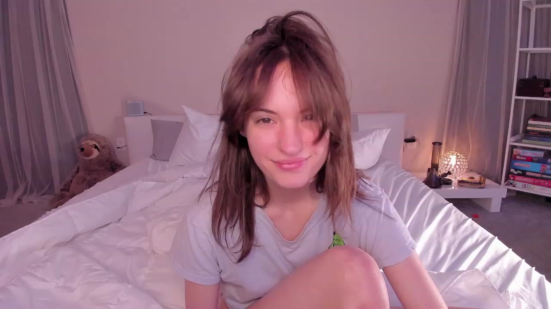 Gallery image thumbnail from AngieFae's myfreecams stream on, 04/21/2023, 08:46 image 16 of 20