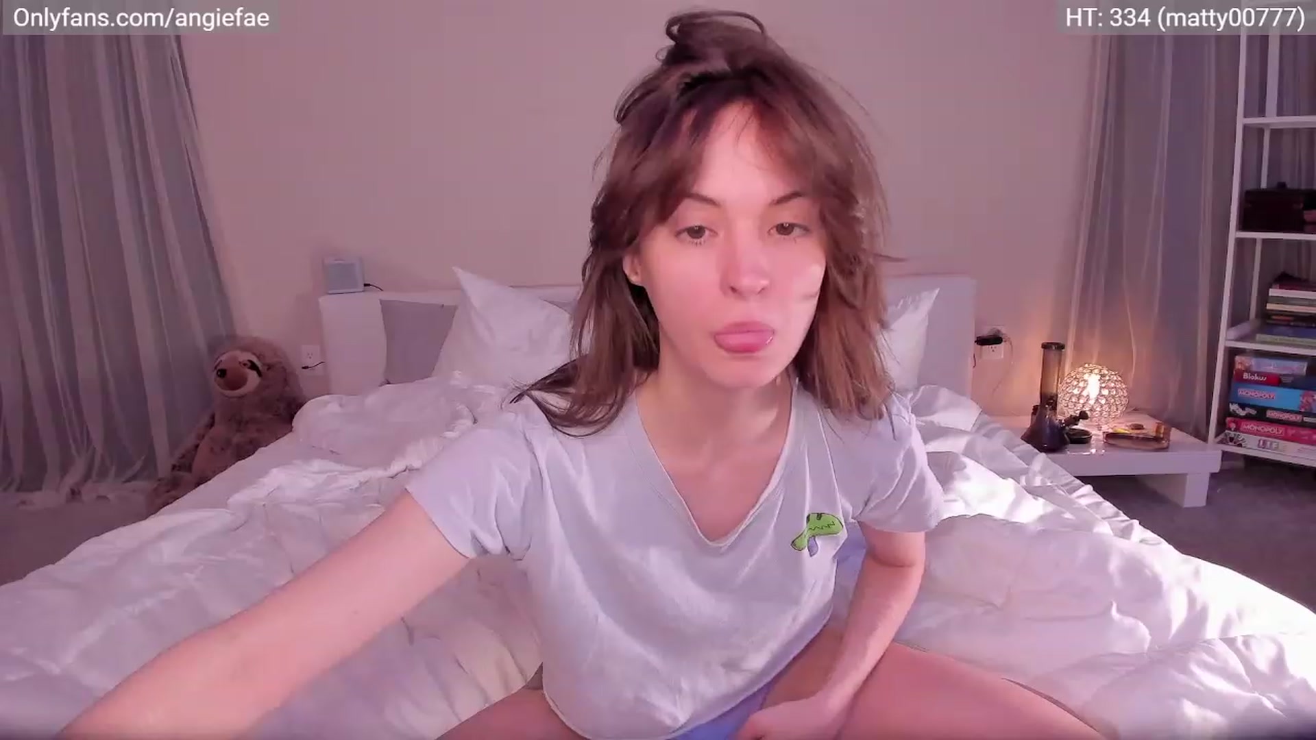 Gallery image thumbnail from AngieFae's myfreecams stream on, 04/21/2023, 08:46 image 13 of 20