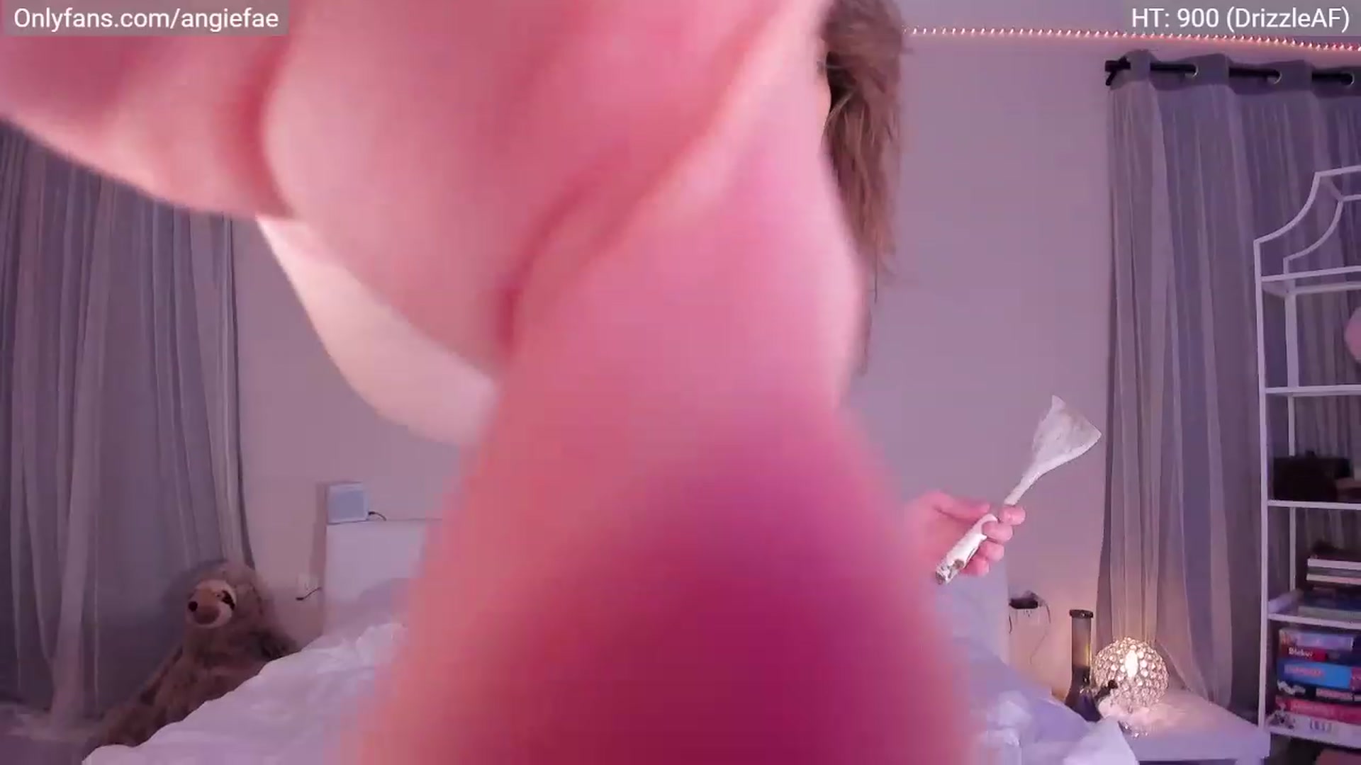Gallery image thumbnail from AngieFae's myfreecams stream on, 04/24/2023, 06:26 image 16 of 20