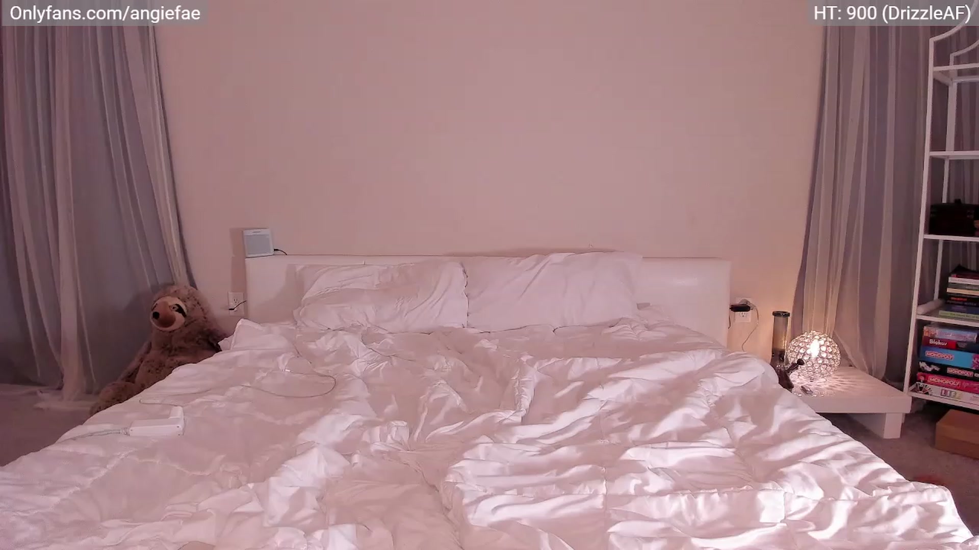 Gallery image thumbnail from AngieFae's myfreecams stream on, 04/24/2023, 08:15 image 18 of 20