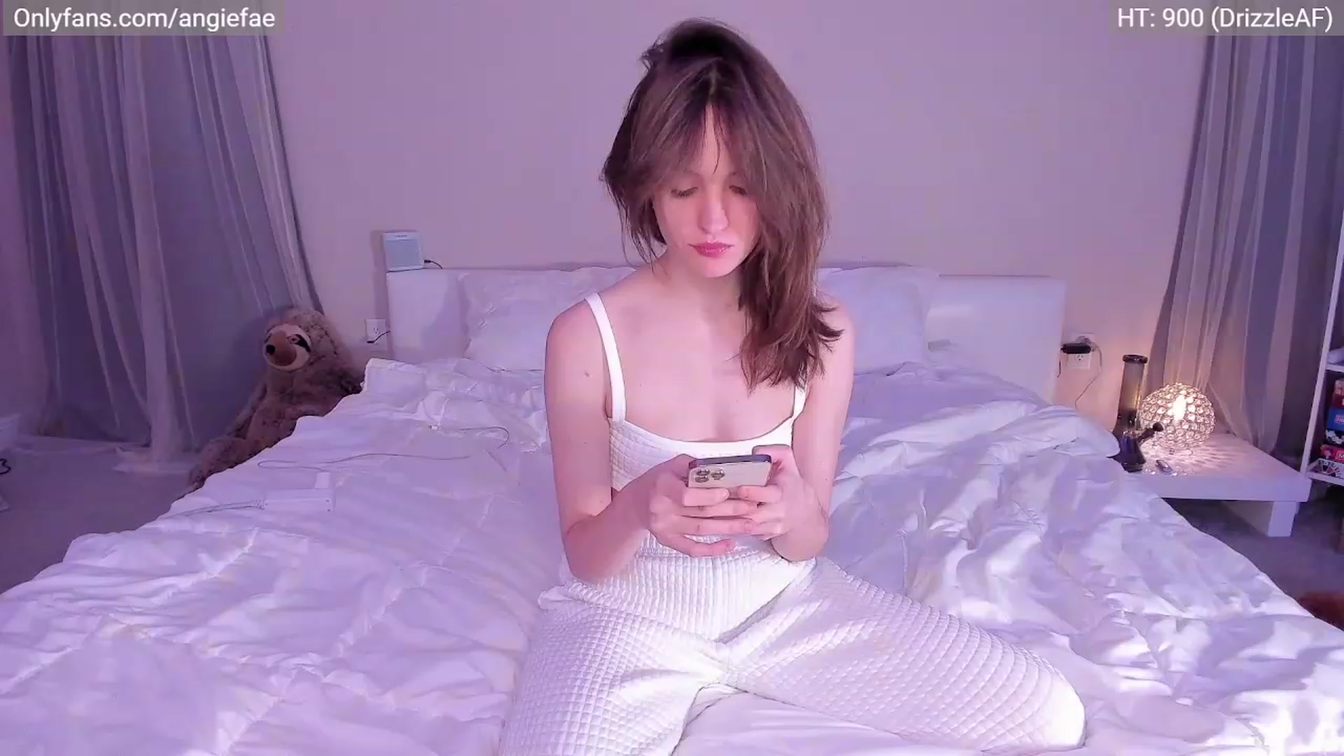 Gallery image thumbnail from AngieFae's myfreecams stream on, 04/24/2023, 08:15 image 8 of 20