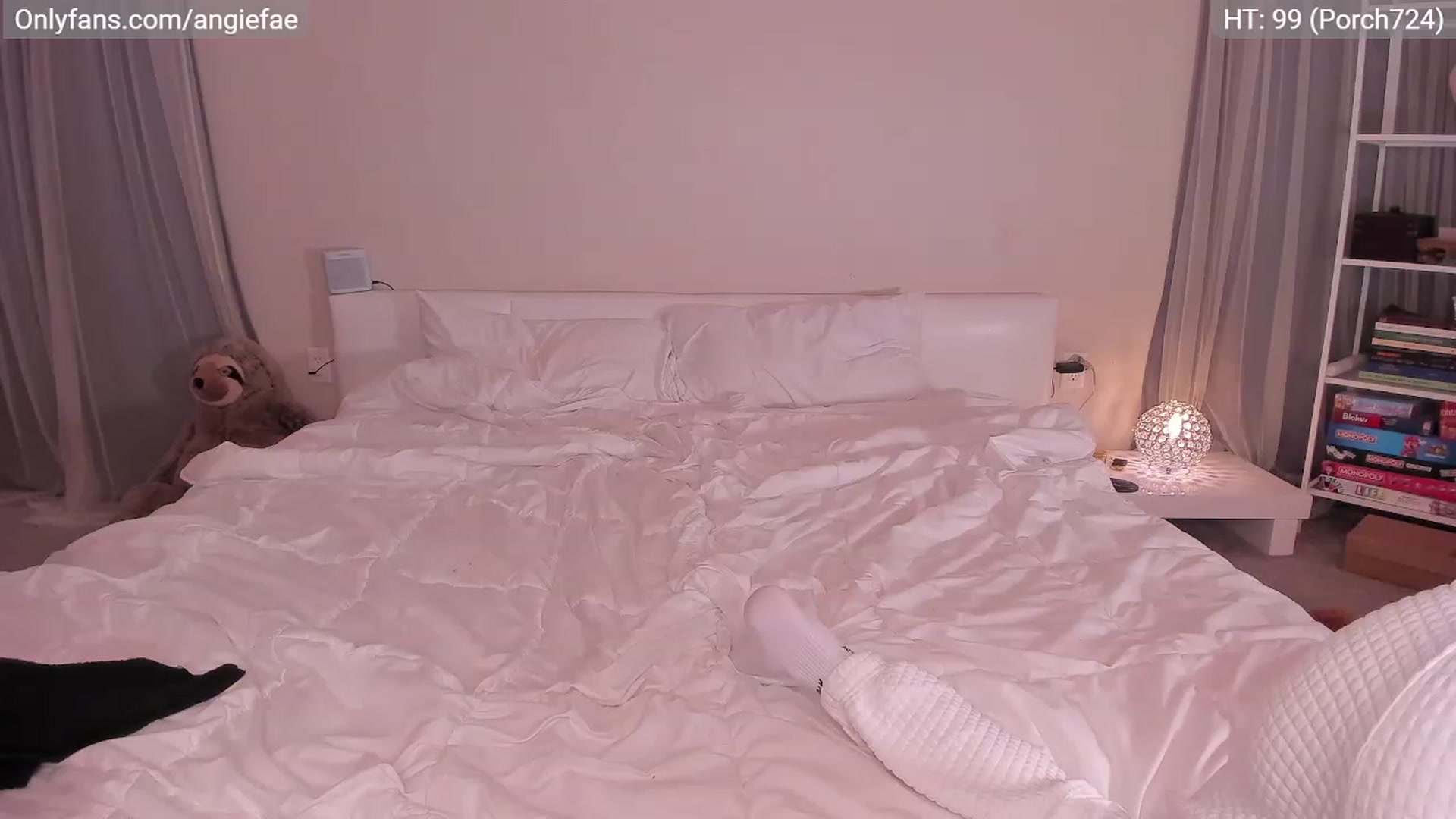 Gallery image thumbnail from AngieFae's myfreecams stream on, 04/24/2023, 08:58 image 13 of 20