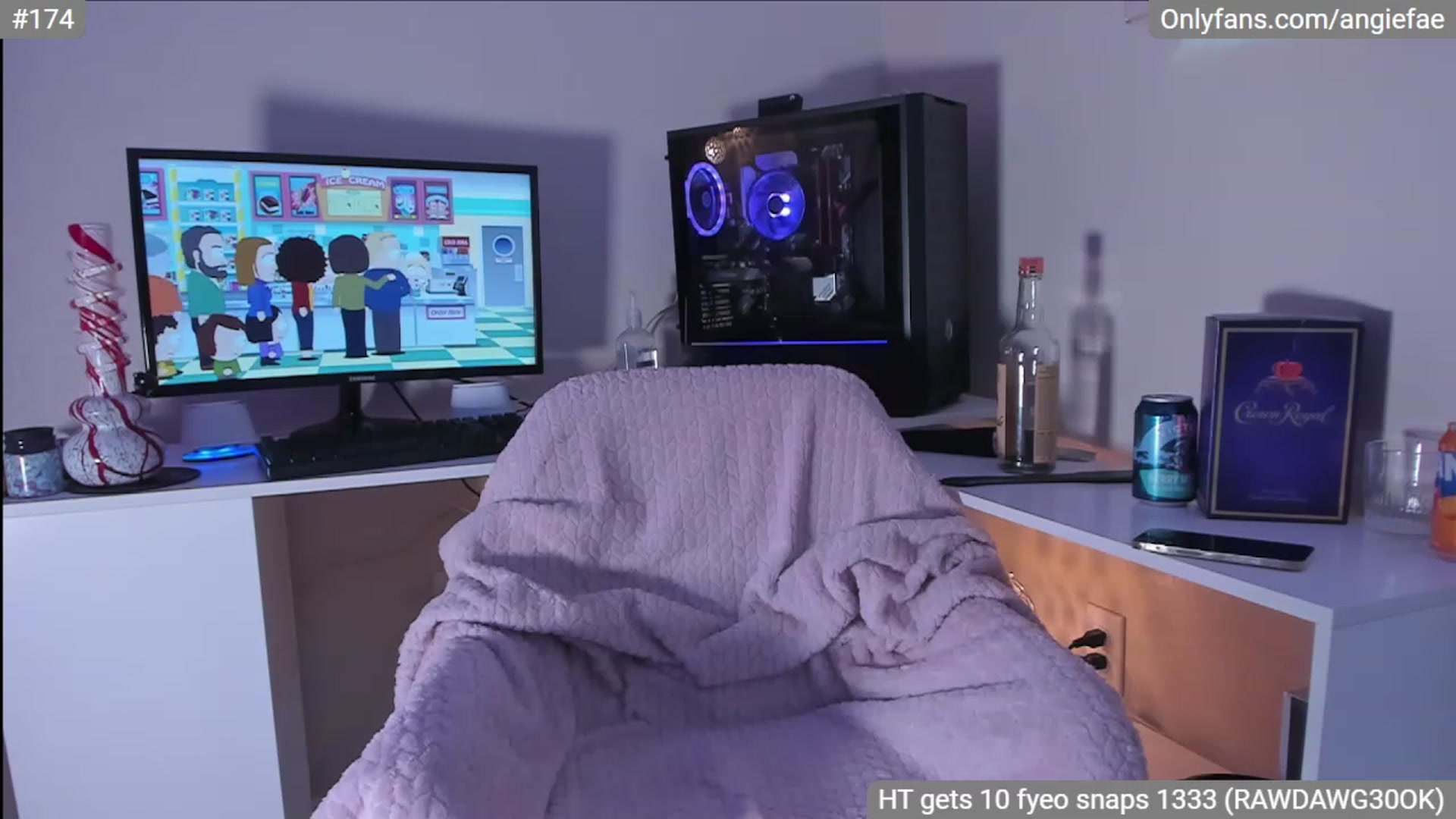 Gallery image thumbnail from AngieFae's myfreecams stream on, 06/19/2023, 04:06 image 6 of 20