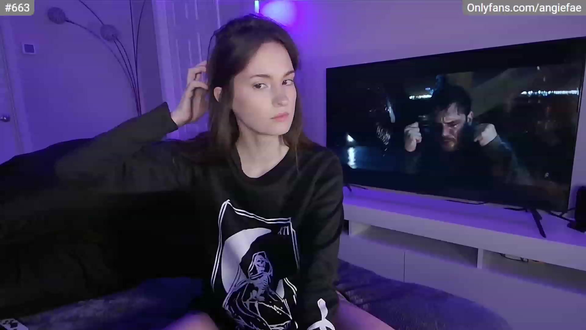 Gallery image thumbnail from AngieFae's myfreecams stream on, 08/06/2023, 03:27 image 15 of 20