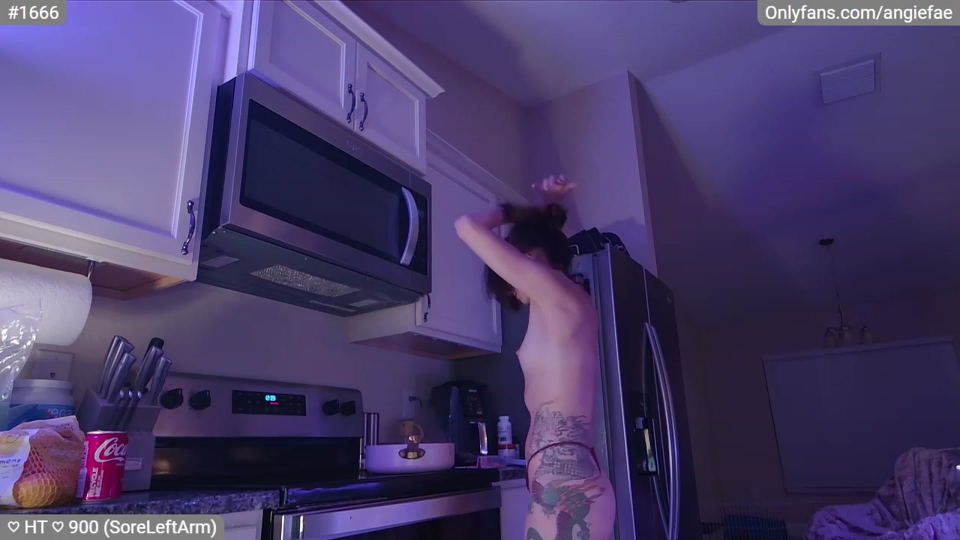 Gallery image thumbnail from AngieFae's myfreecams stream on, 08/21/2023, 05:02 image 6 of 20