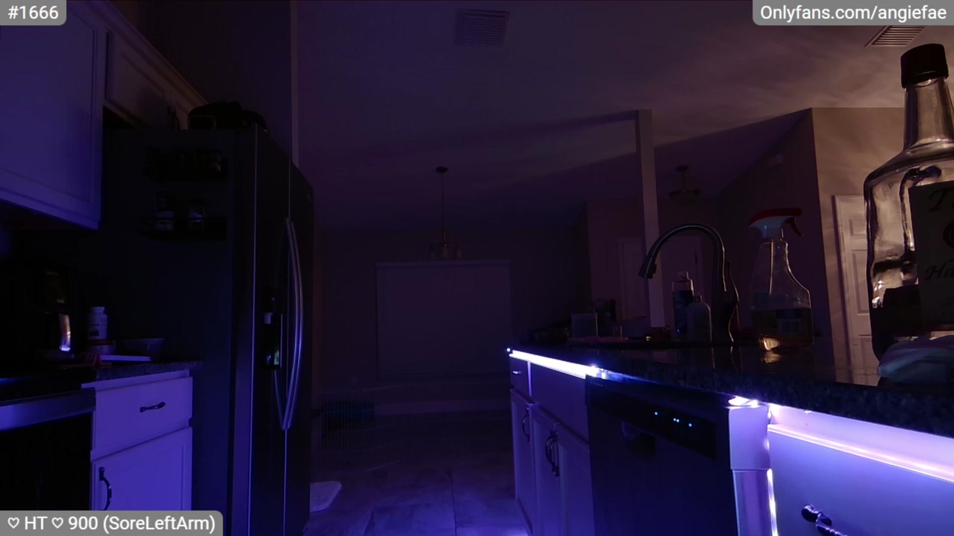 Gallery image thumbnail from AngieFae's myfreecams stream on, 08/21/2023, 07:21 image 2 of 20