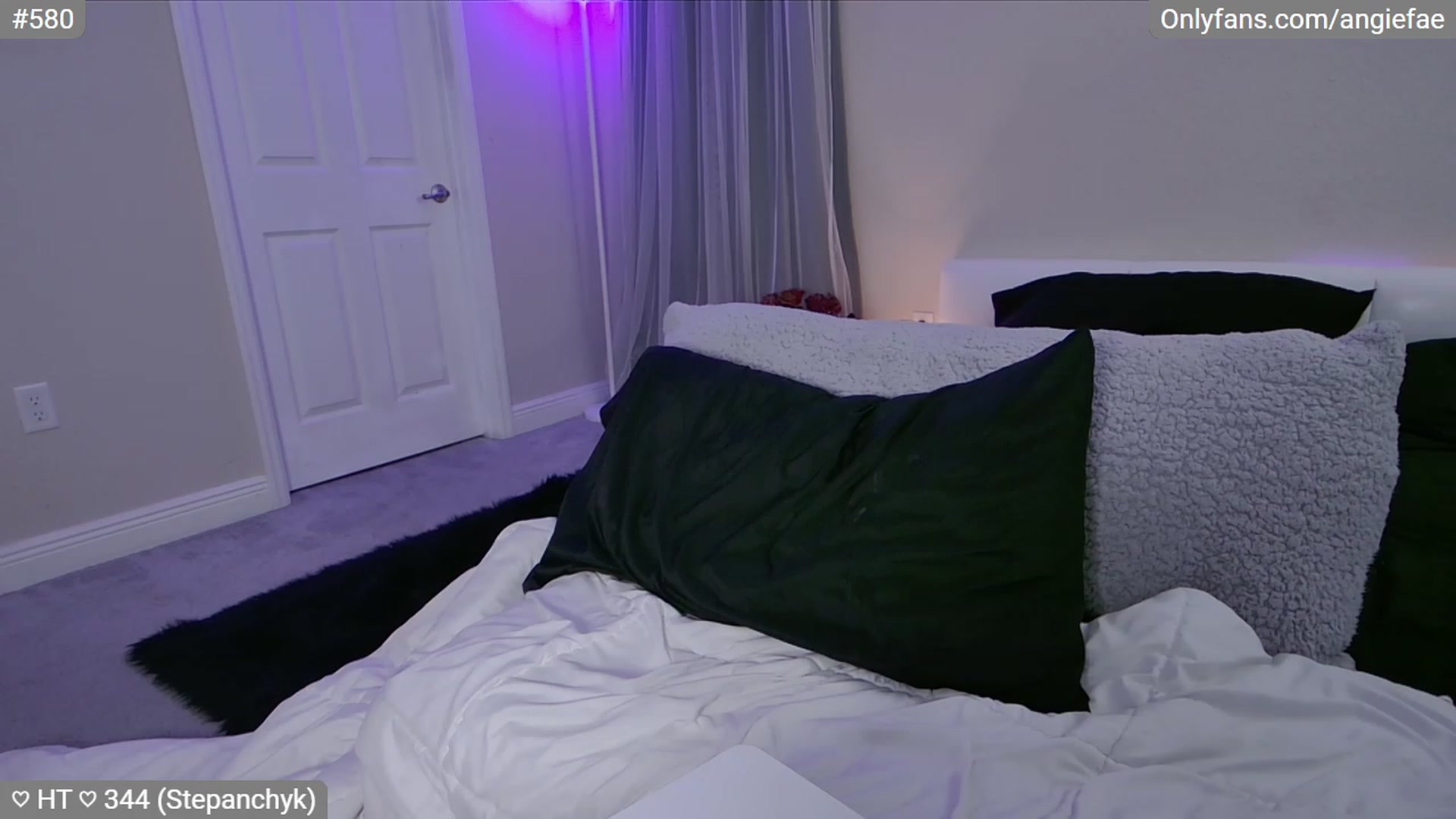 Gallery image thumbnail from AngieFae's myfreecams stream on, 08/28/2023, 02:30 image 8 of 20