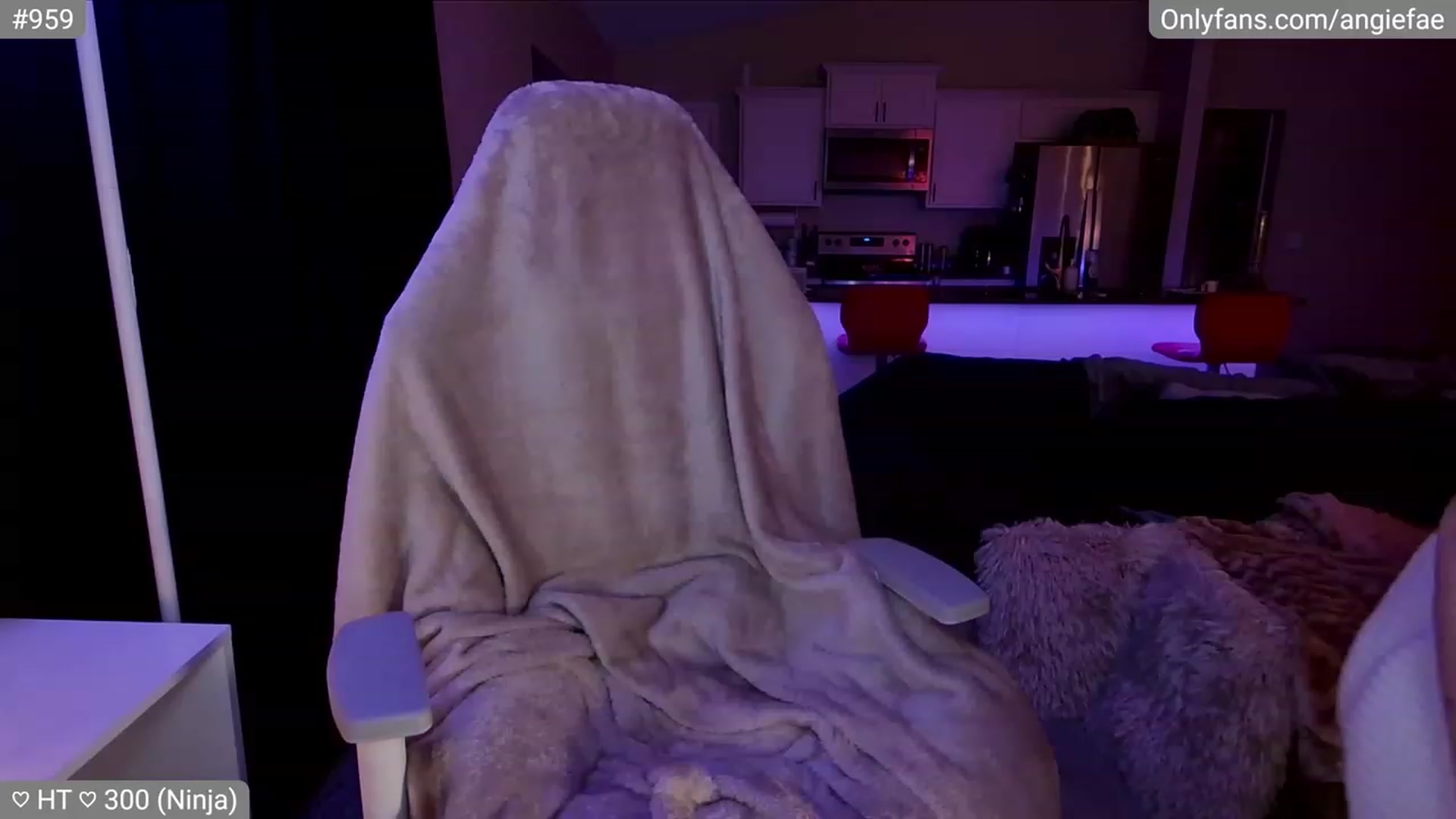 Gallery image thumbnail from AngieFae's myfreecams stream on, 09/04/2023, 03:17 image 5 of 20