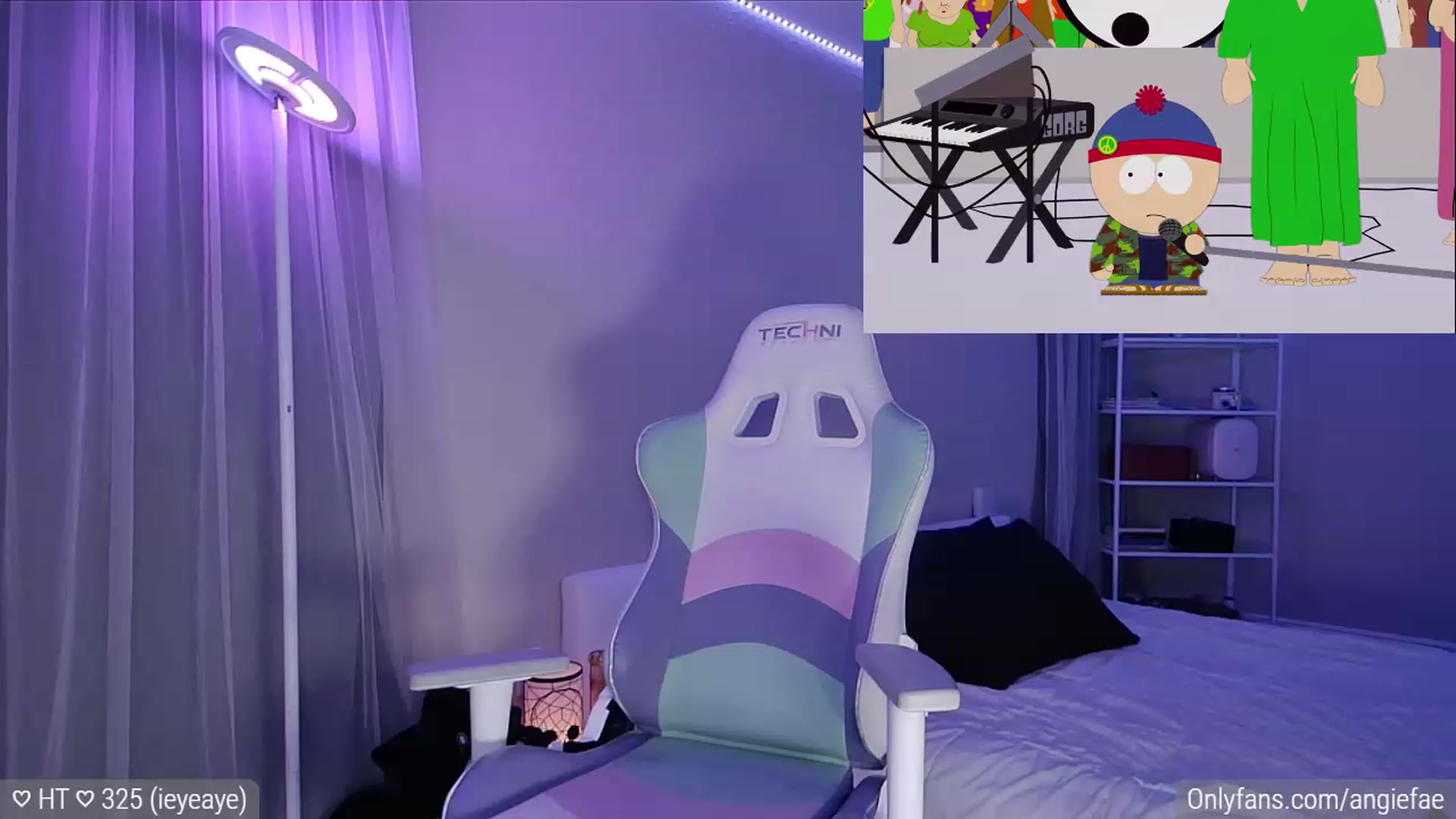 Gallery image thumbnail from AngieFae's myfreecams stream on, 09/25/2023, 05:53 image 19 of 20