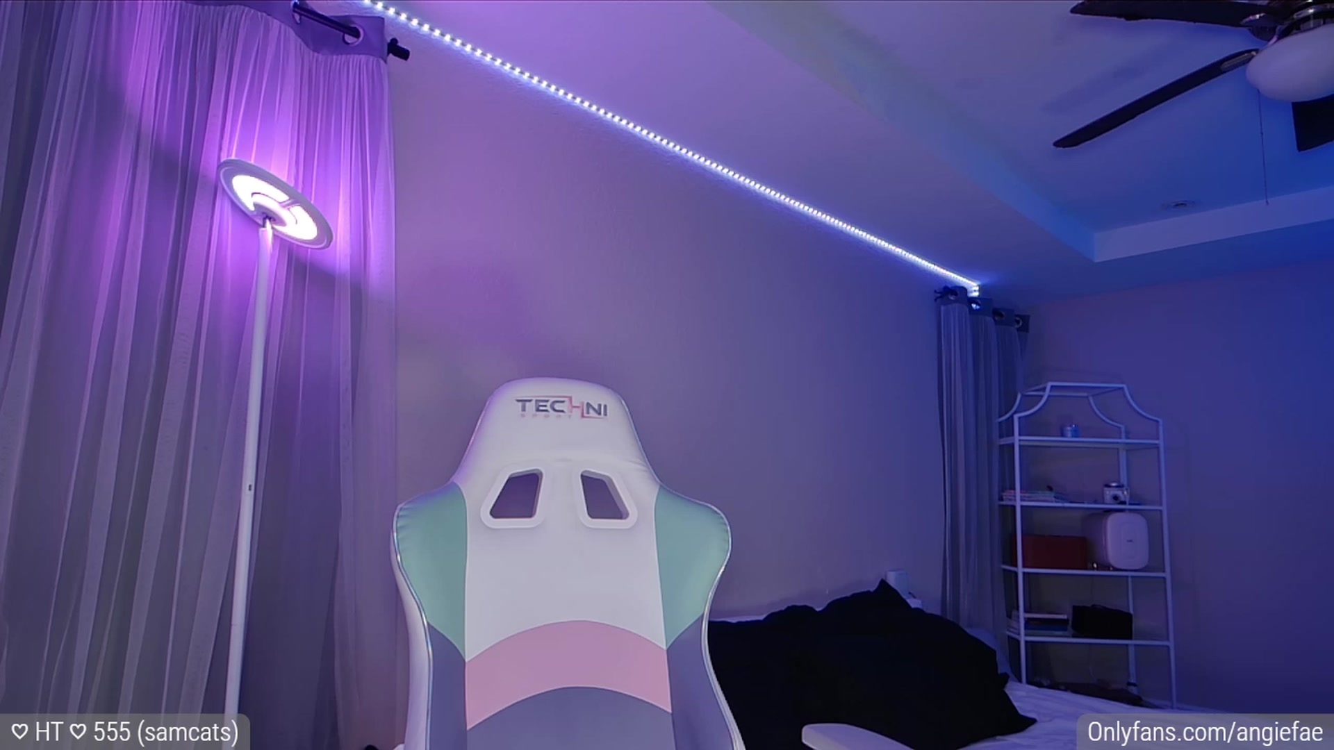 Gallery image thumbnail from AngieFae's myfreecams stream on, 09/26/2023, 05:33 image 3 of 20
