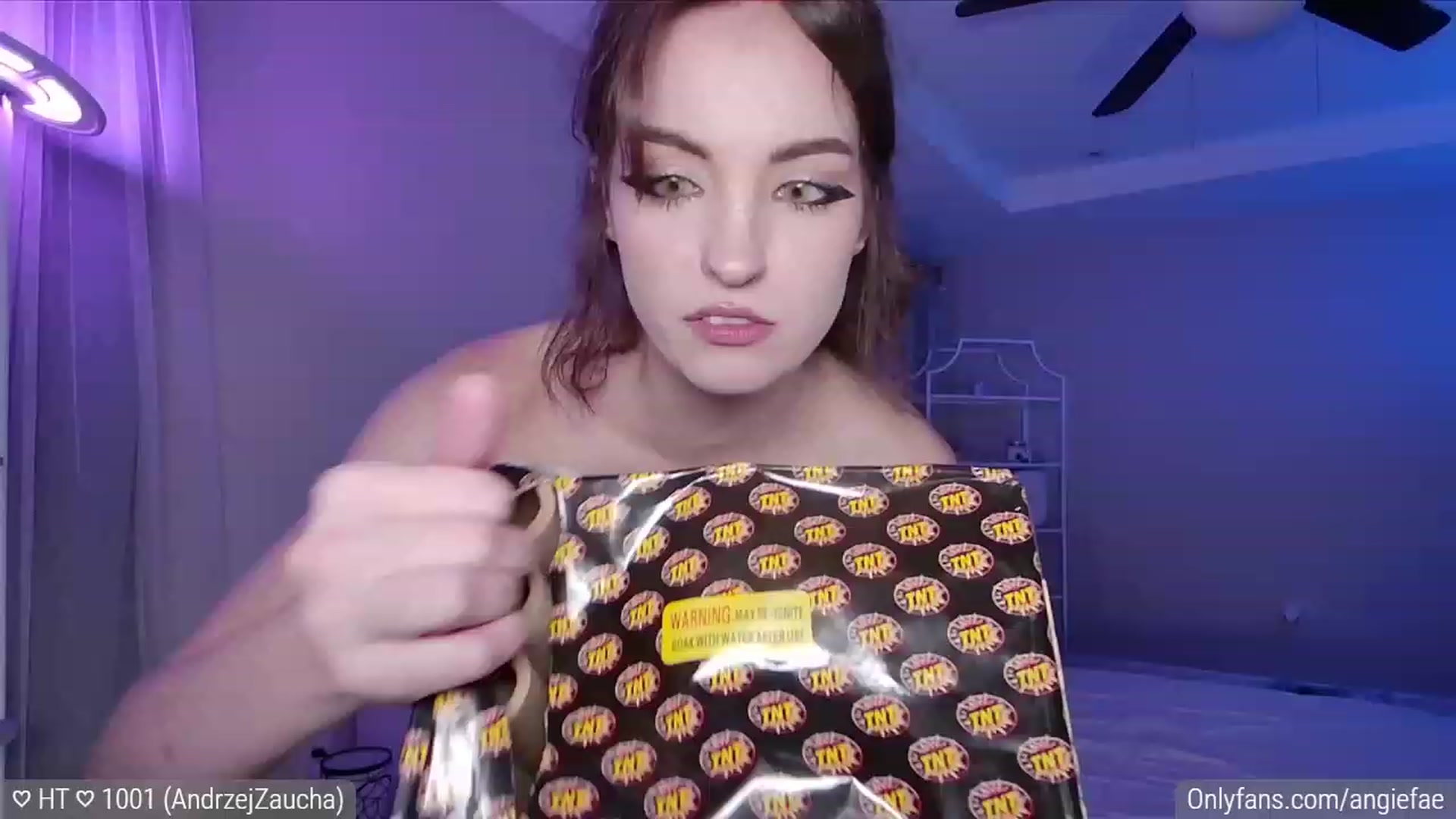 Gallery image thumbnail from AngieFae's myfreecams stream on, 09/30/2023, 04:50 image 17 of 20