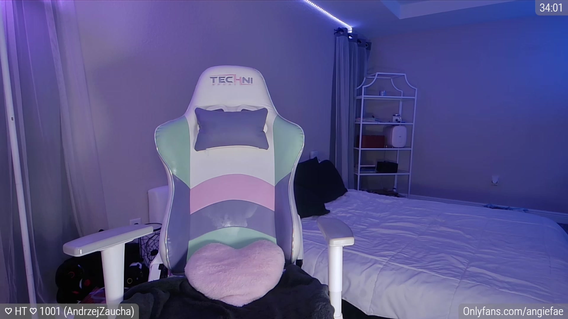 Gallery image thumbnail from AngieFae's myfreecams stream on, 09/30/2023, 05:55 image 19 of 20