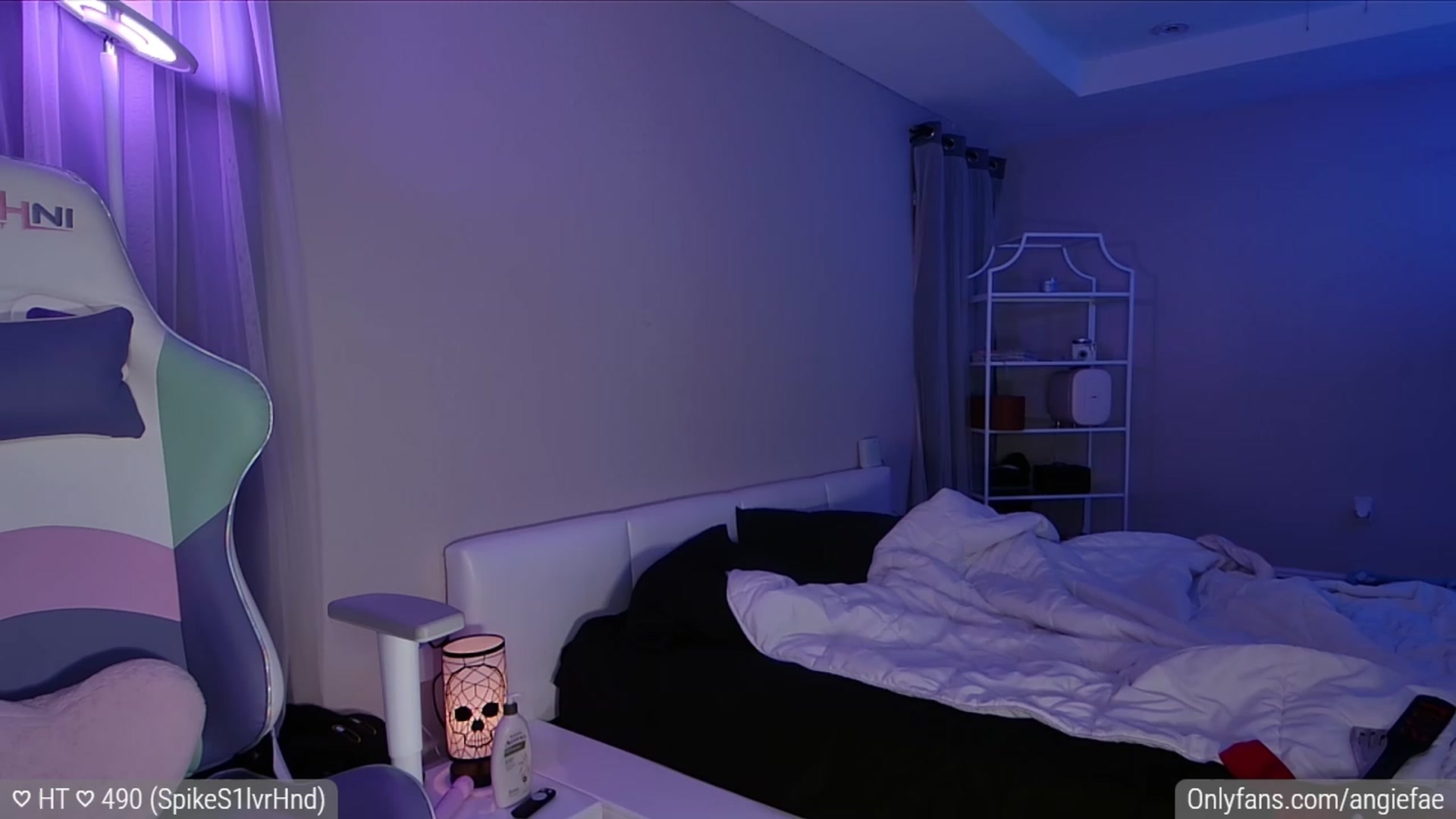 Gallery image thumbnail from AngieFae's myfreecams stream on, 10/07/2023, 04:08 image 3 of 20