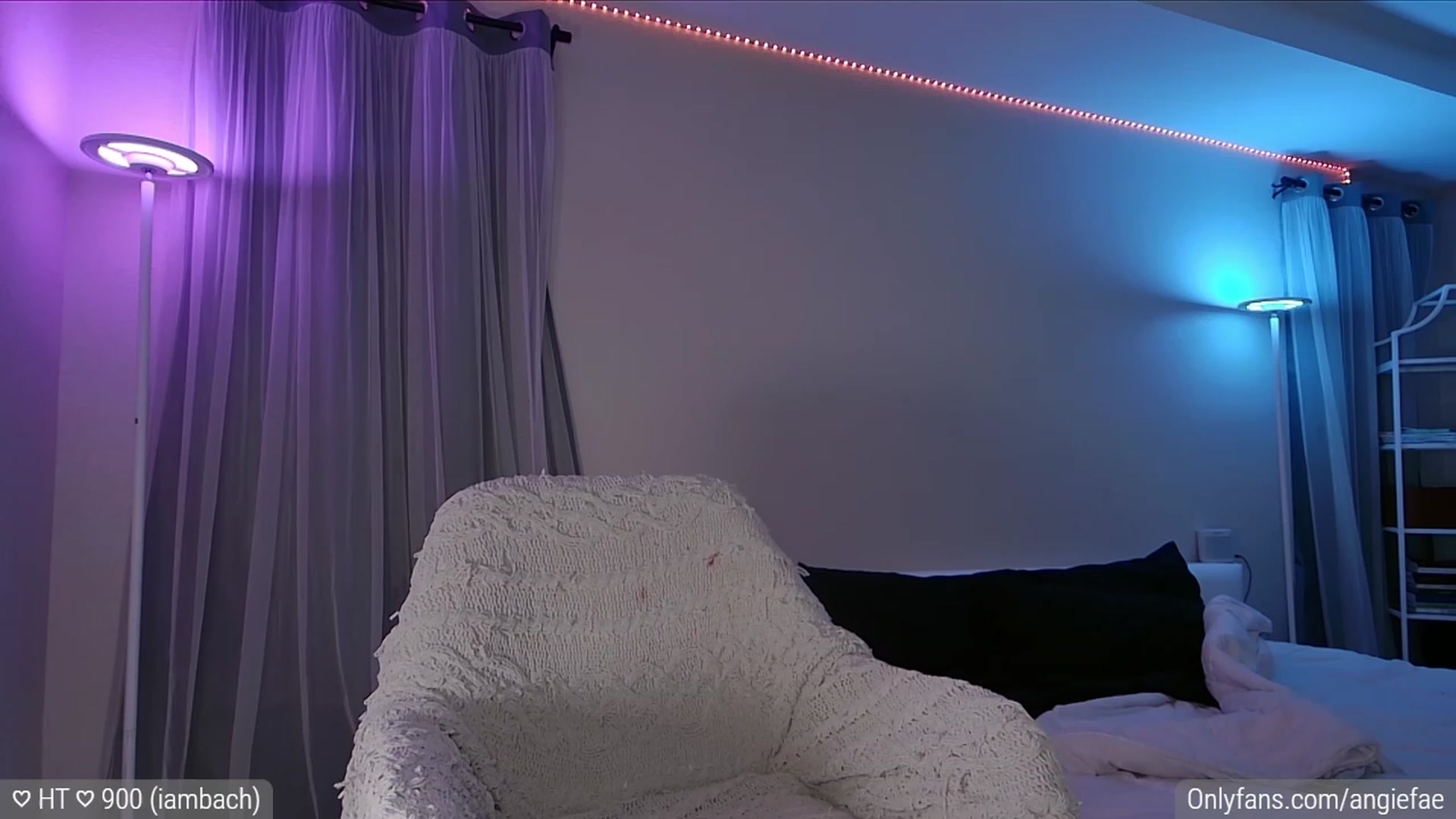 Gallery image thumbnail from AngieFae's myfreecams stream on, 10/21/2023, 06:02 image 8 of 20