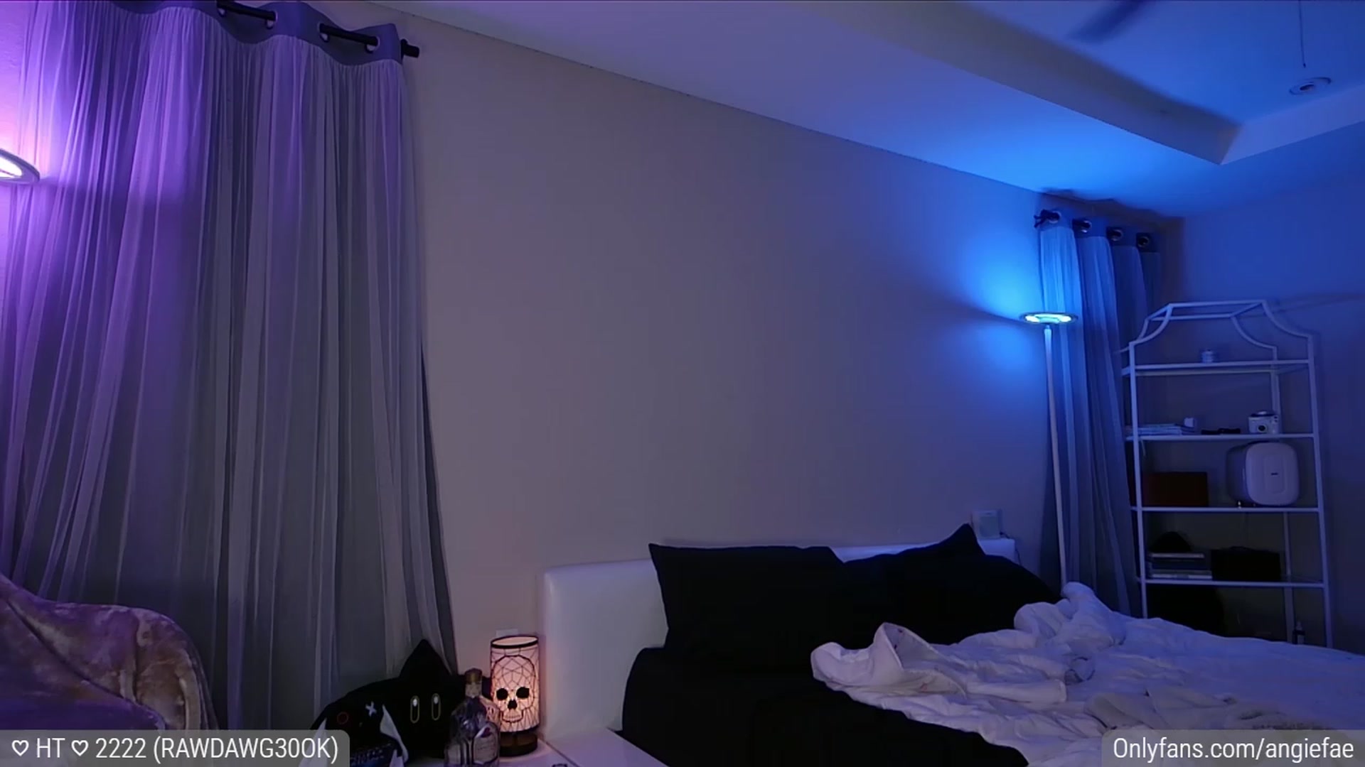 Gallery image thumbnail from AngieFae's myfreecams stream on, 10/29/2023, 07:41 image 12 of 20