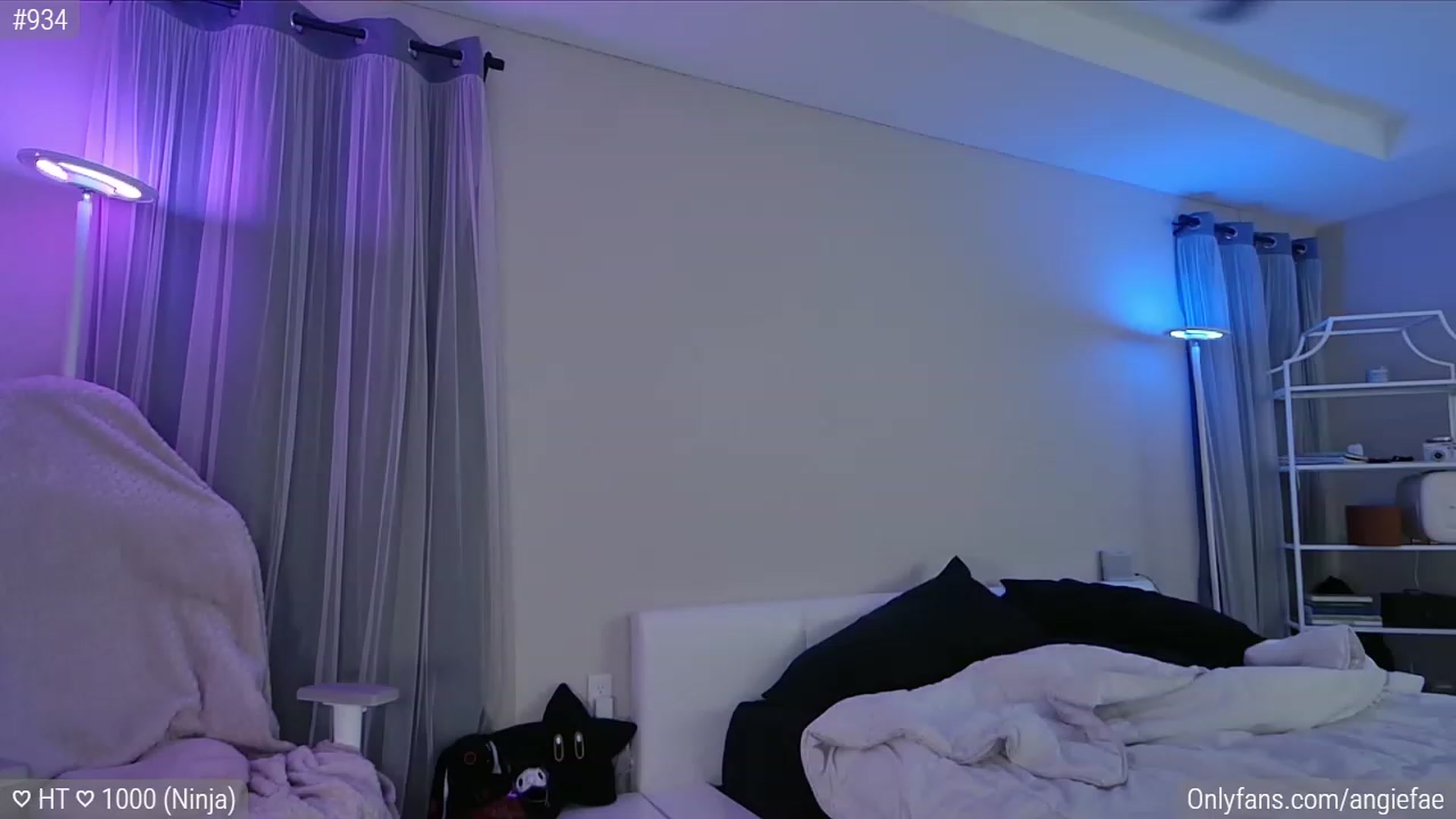 Gallery image thumbnail from AngieFae's myfreecams stream on, 11/21/2023, 06:21 image 9 of 20