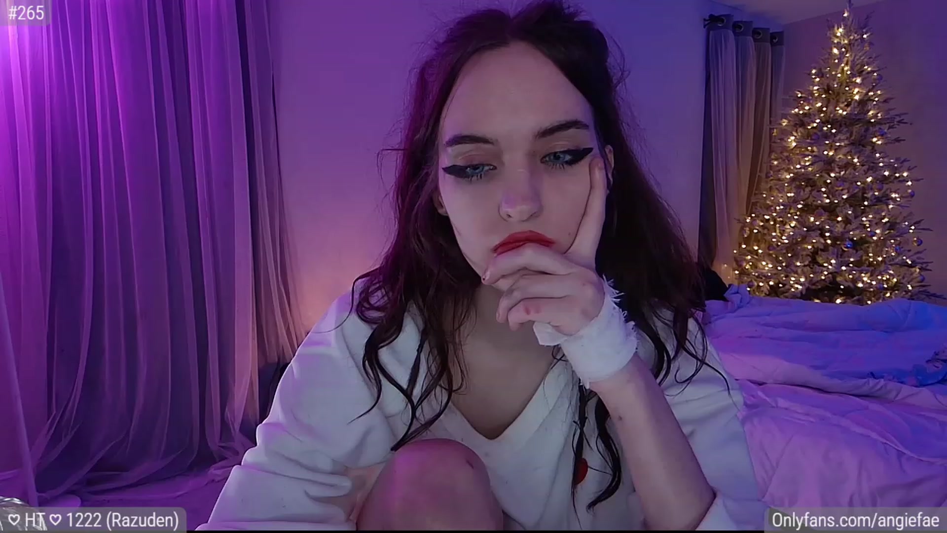 Gallery image thumbnail from AngieFae's myfreecams stream on, 12/09/2023, 10:48 image 18 of 20