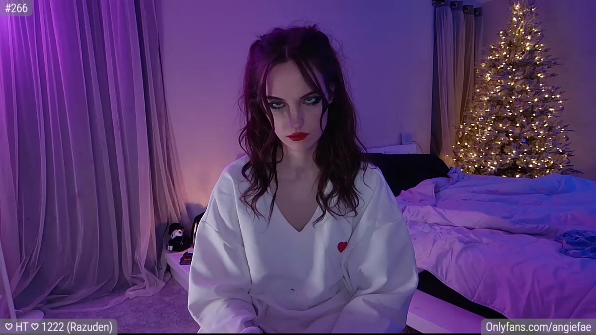 Gallery image thumbnail from AngieFae's myfreecams stream on, 12/09/2023, 10:48 image 10 of 20