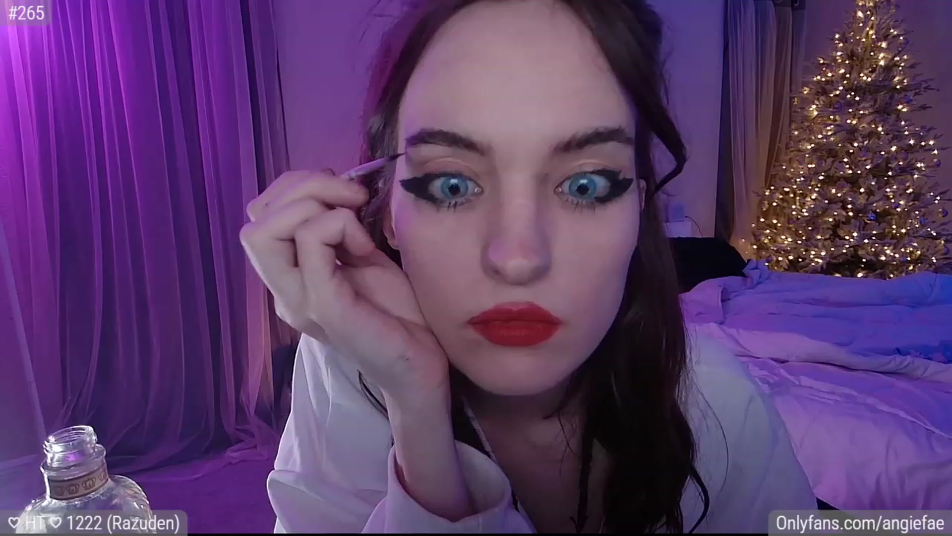 Gallery image thumbnail from AngieFae's myfreecams stream on, 12/09/2023, 10:48 image 15 of 20