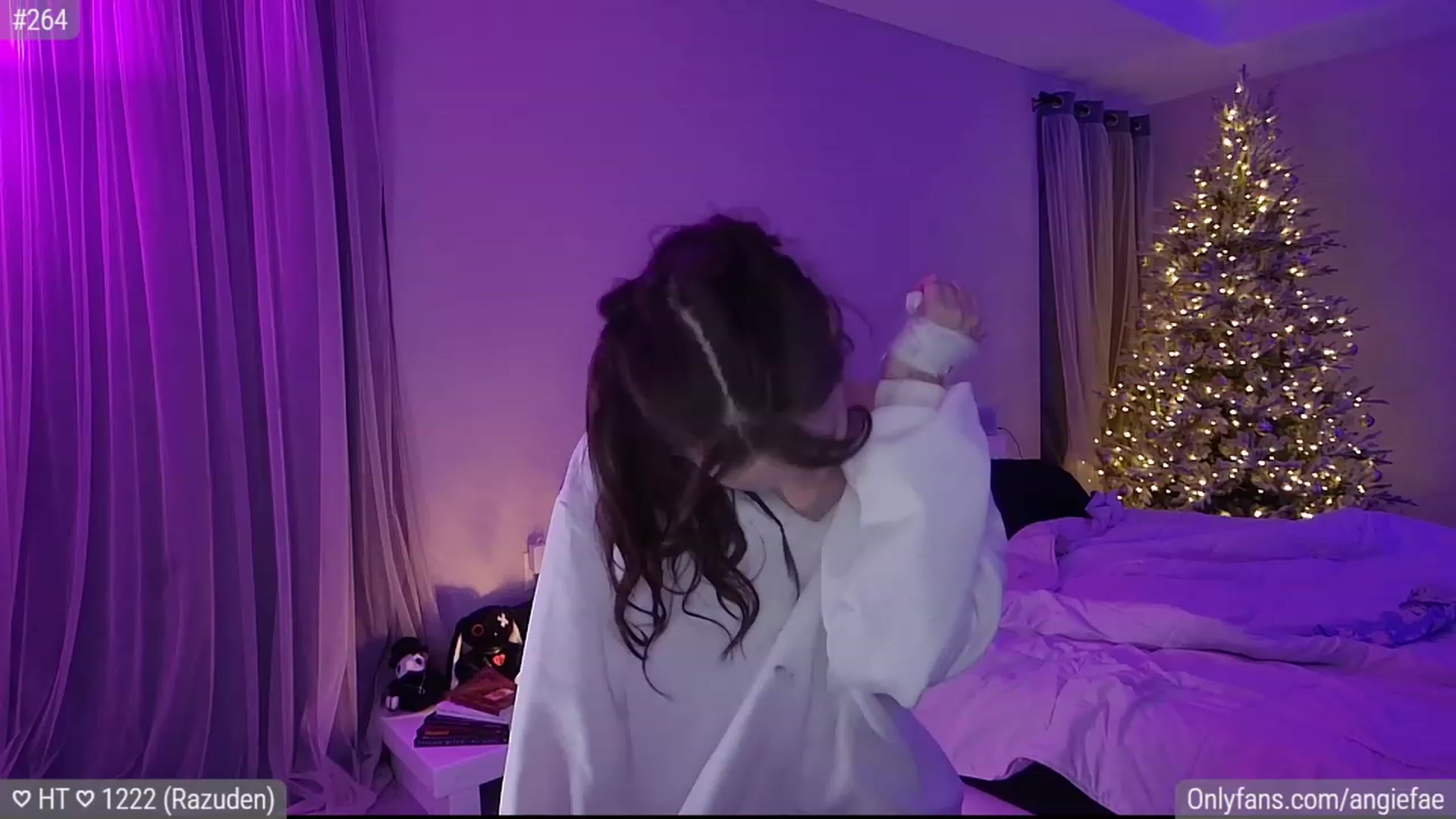 Gallery image thumbnail from AngieFae's myfreecams stream on, 12/09/2023, 11:48 image 18 of 20