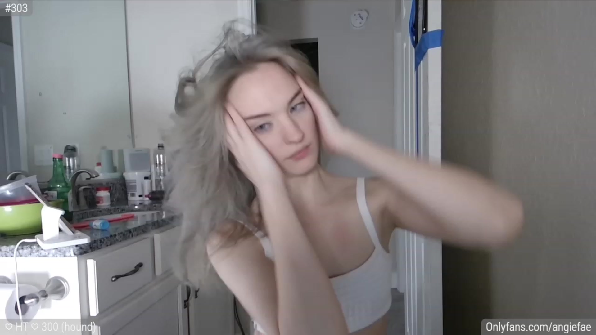 Gallery image thumbnail from AngieFae's myfreecams stream on, 12/19/2023, 08:42 image 18 of 20