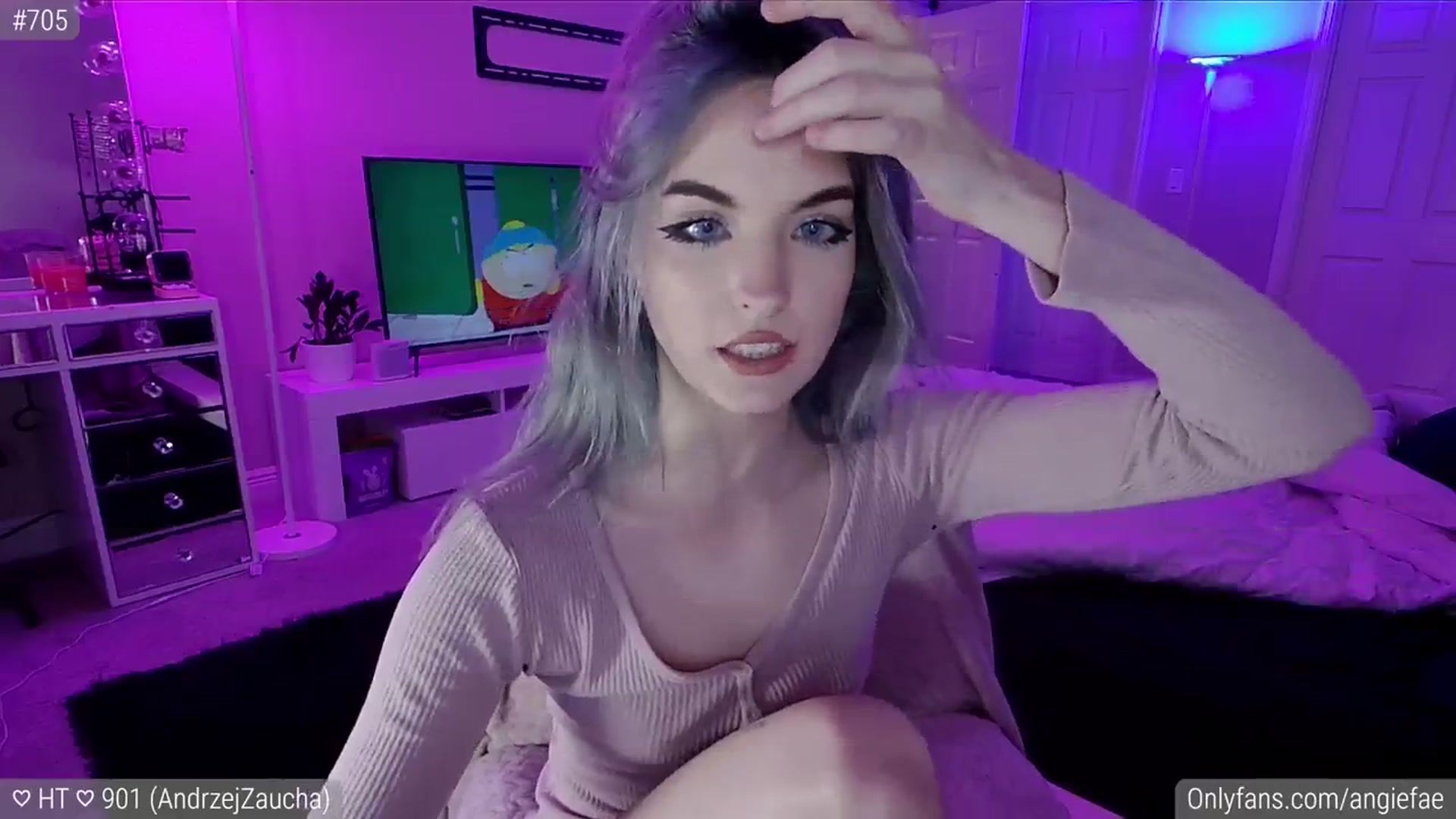 Gallery image thumbnail from AngieFae's myfreecams stream on, 02/09/2024, 06:19 image 5 of 20