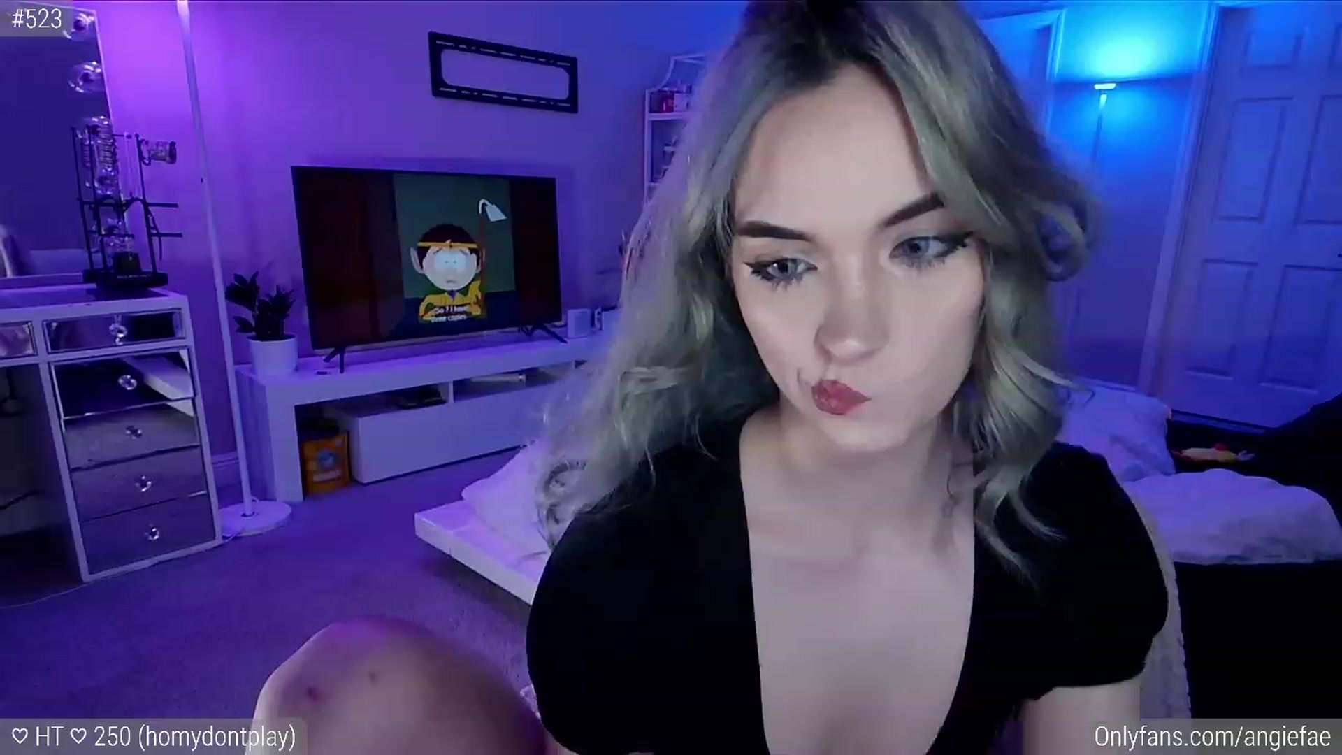 Gallery image thumbnail from AngieFae's myfreecams stream on, 02/19/2024, 06:15 image 19 of 20