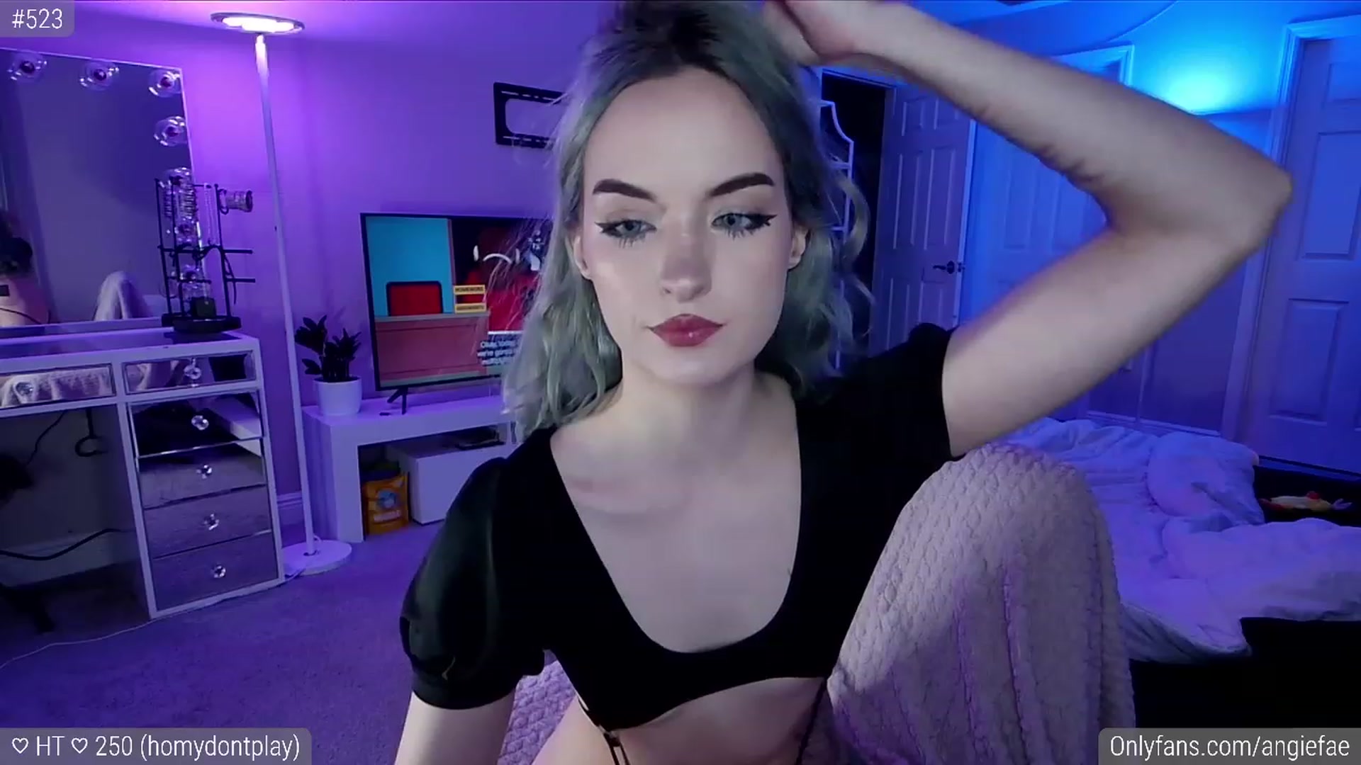 Gallery image thumbnail from AngieFae's myfreecams stream on, 02/19/2024, 06:15 image 10 of 20