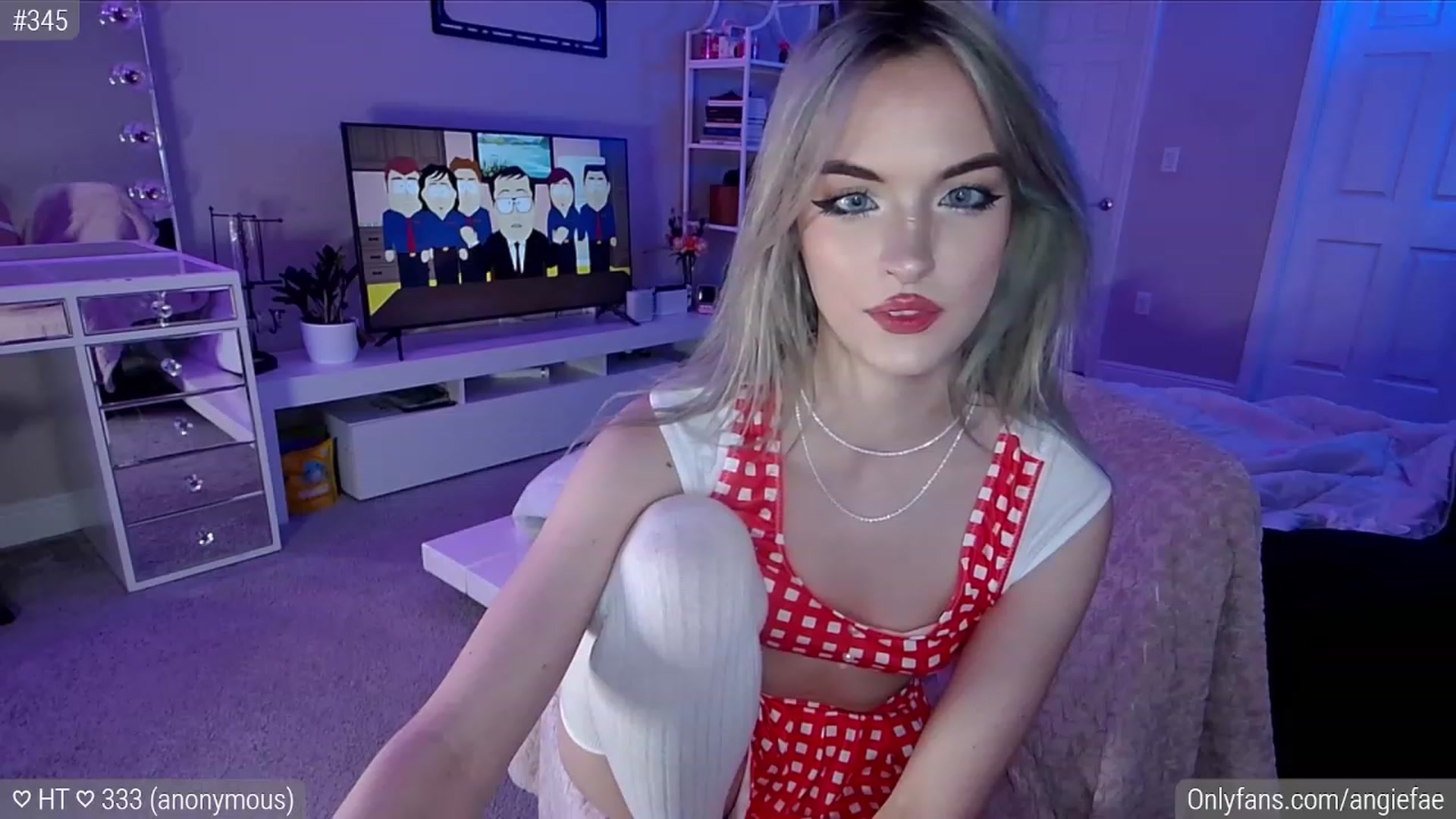 Gallery image thumbnail from AngieFae's myfreecams stream on, 03/02/2024, 08:51 image 13 of 20