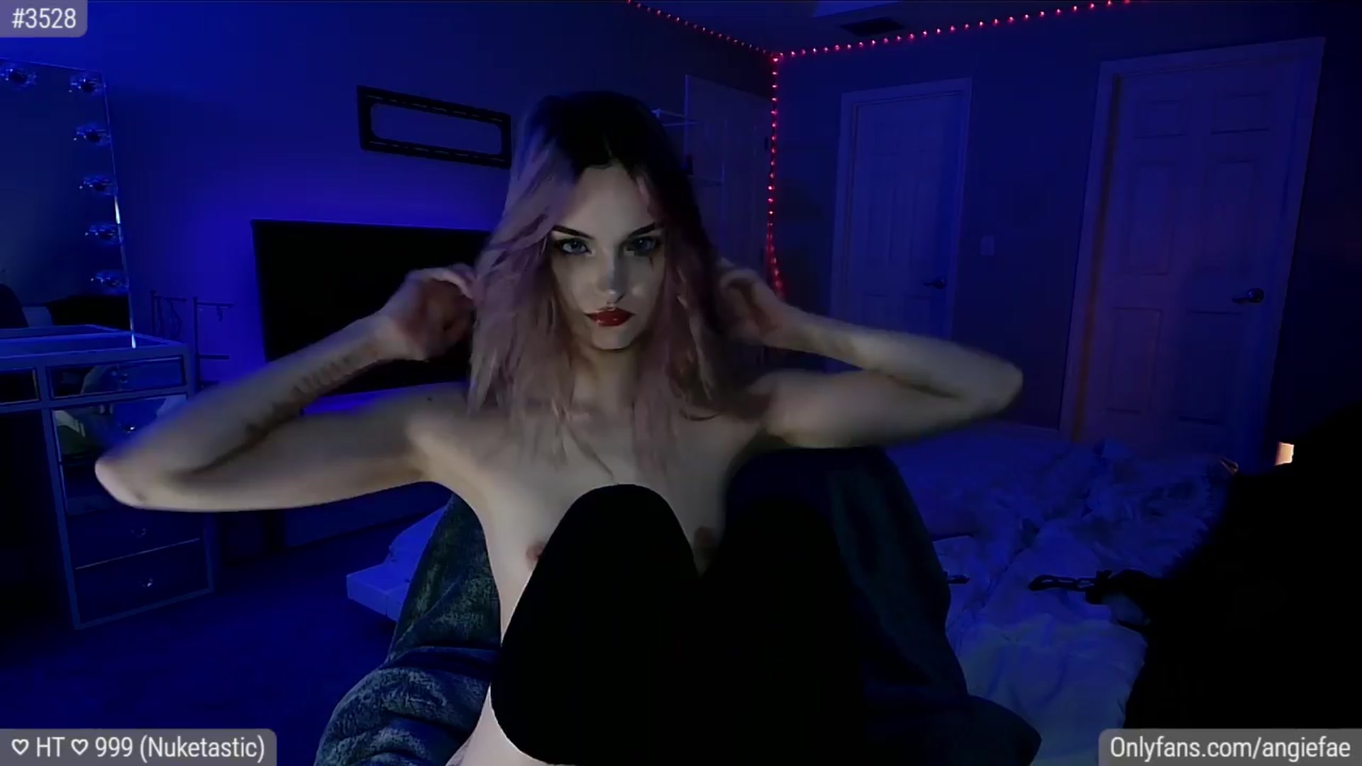 Gallery image thumbnail from AngieFae's myfreecams stream on, 04/08/2024, 07:28 image 2 of 20