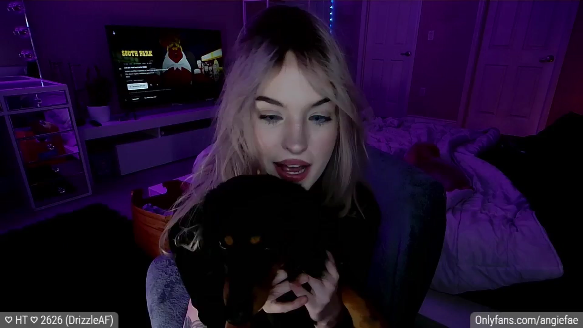 Gallery image thumbnail from AngieFae's myfreecams stream on, 04/28/2024, 08:31 image 3 of 20