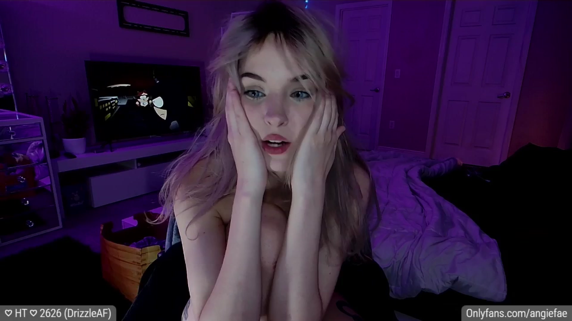 Gallery image thumbnail from AngieFae's myfreecams stream on, 04/28/2024, 09:51 image 13 of 20