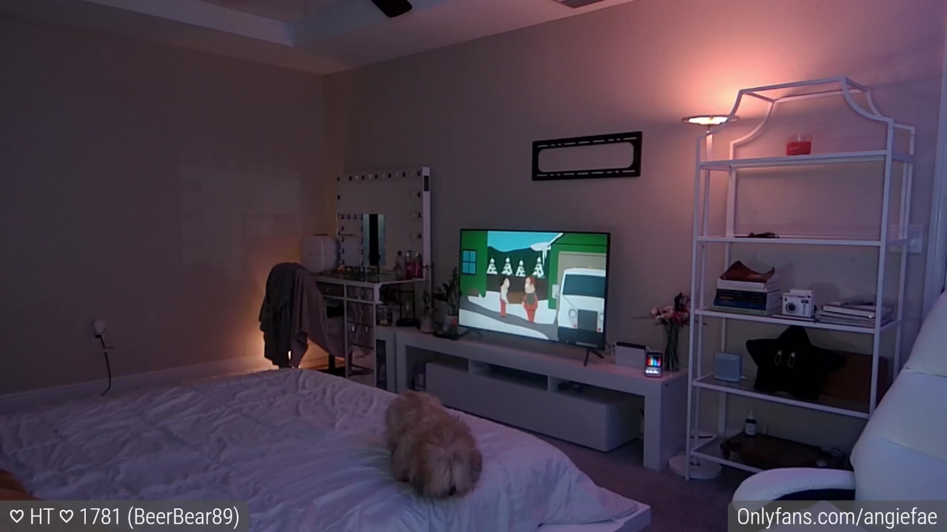 Gallery image thumbnail from AngieFae's myfreecams stream on, 08/30/2024, 02:35 image 8 of 20