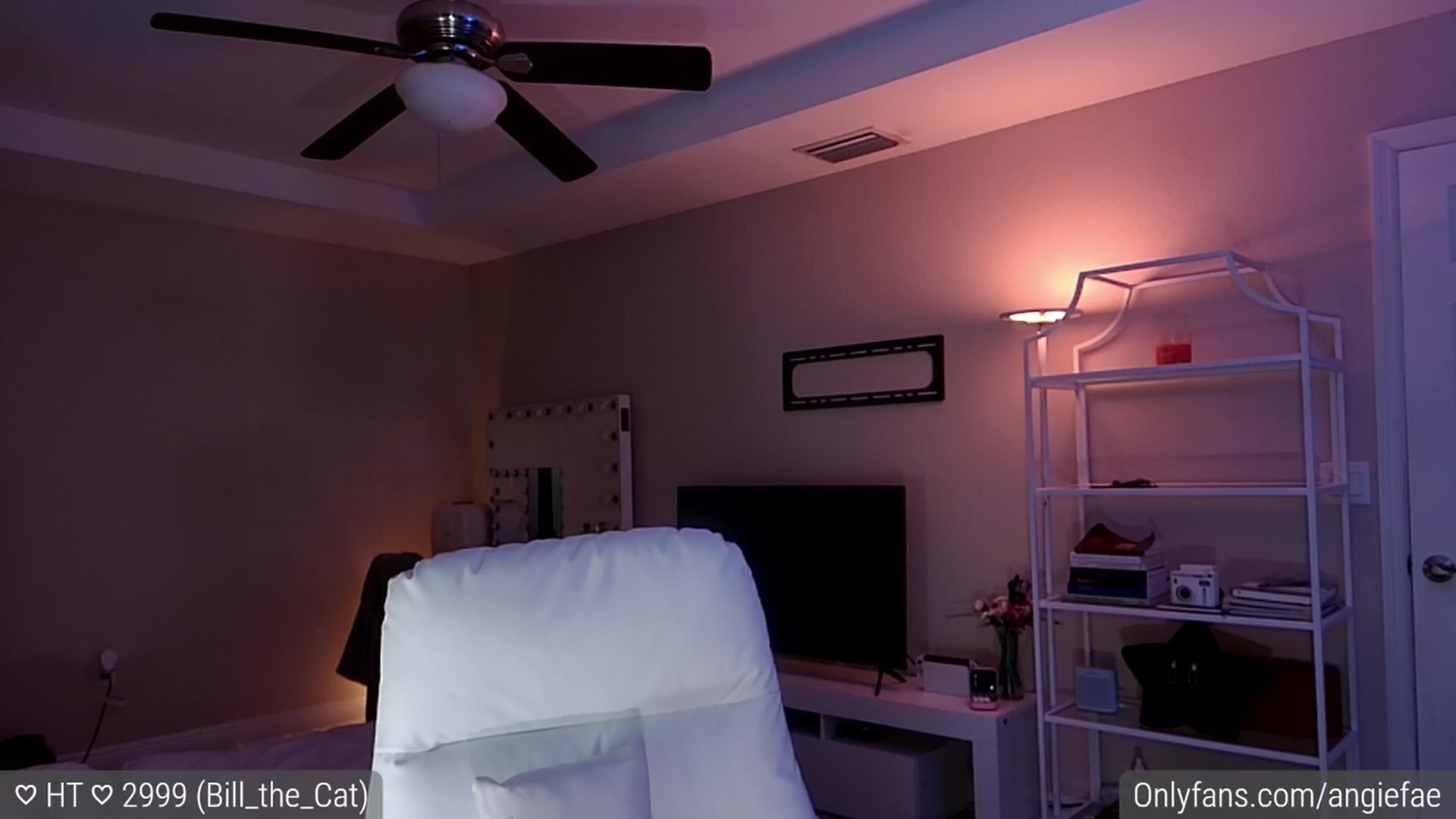 Gallery image thumbnail from AngieFae's myfreecams stream on, 08/30/2024, 04:51 image 5 of 20