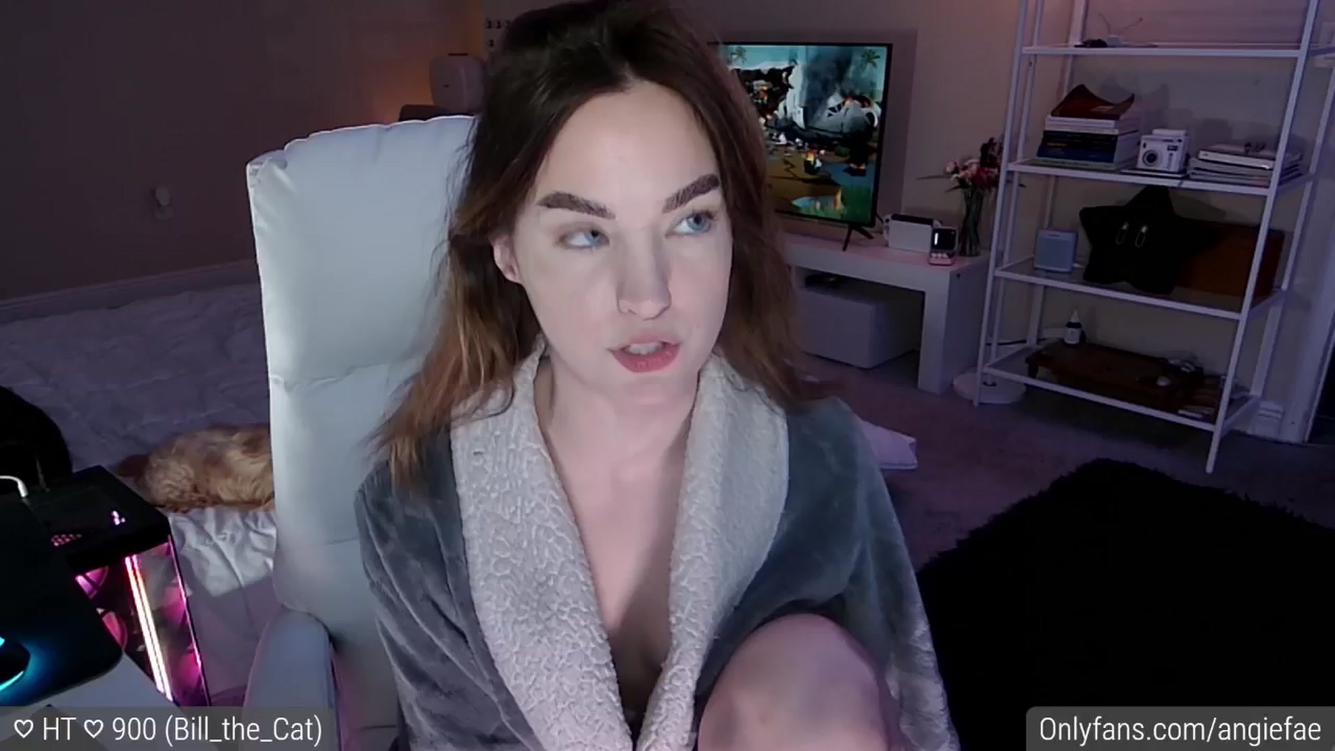 Gallery image thumbnail from AngieFae's myfreecams stream on, 09/04/2024, 03:31 image 13 of 20