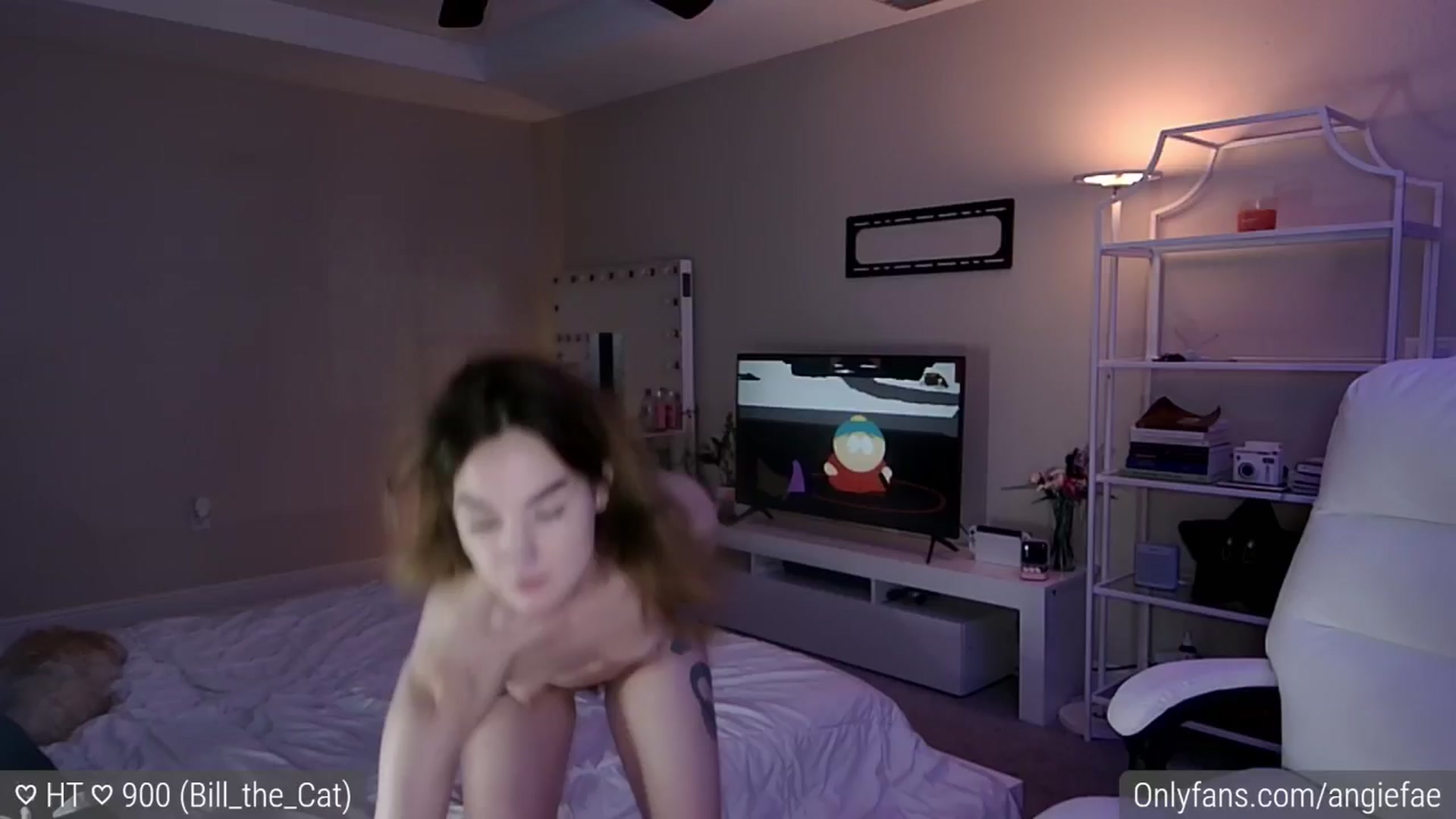 Gallery image thumbnail from AngieFae's myfreecams stream on, 09/04/2024, 07:00 image 8 of 20