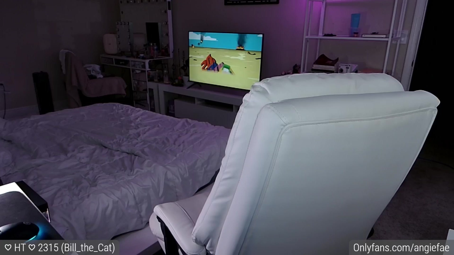 Gallery image thumbnail from AngieFae's myfreecams stream on, 09/11/2024, 08:42 image 2 of 20