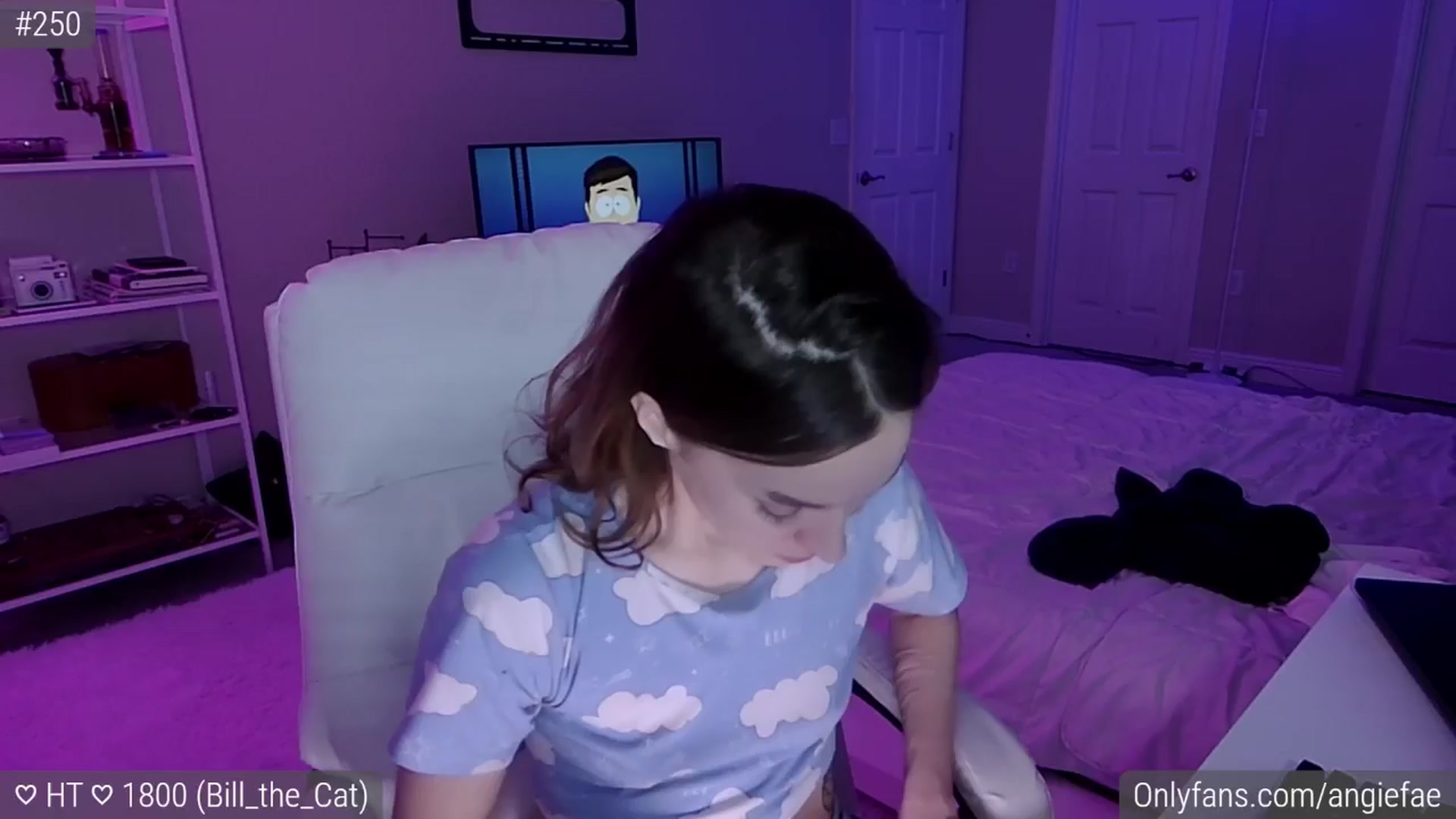 Gallery image thumbnail from AngieFae's myfreecams stream on, 09/17/2024, 05:51 image 1 of 20