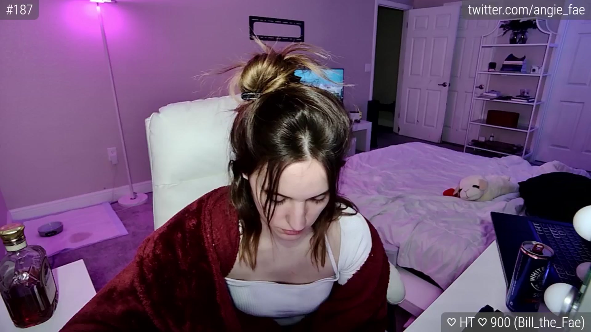 Gallery image thumbnail from AngieFae's myfreecams stream on, 01/05/2025, 09:24 image 7 of 20