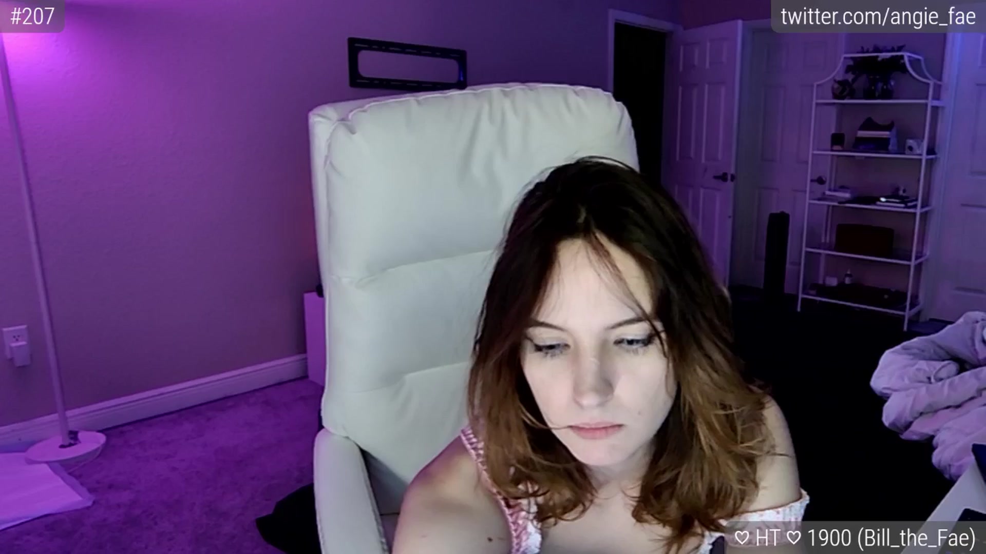 Gallery image thumbnail from AngieFae's myfreecams stream on, 01/07/2025, 11:30 image 3 of 20