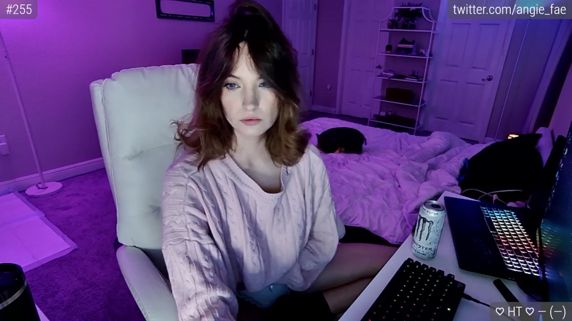 Gallery image thumbnail from AngieFae's myfreecams stream on, 01/09/2025, 08:31 image 1 of 20
